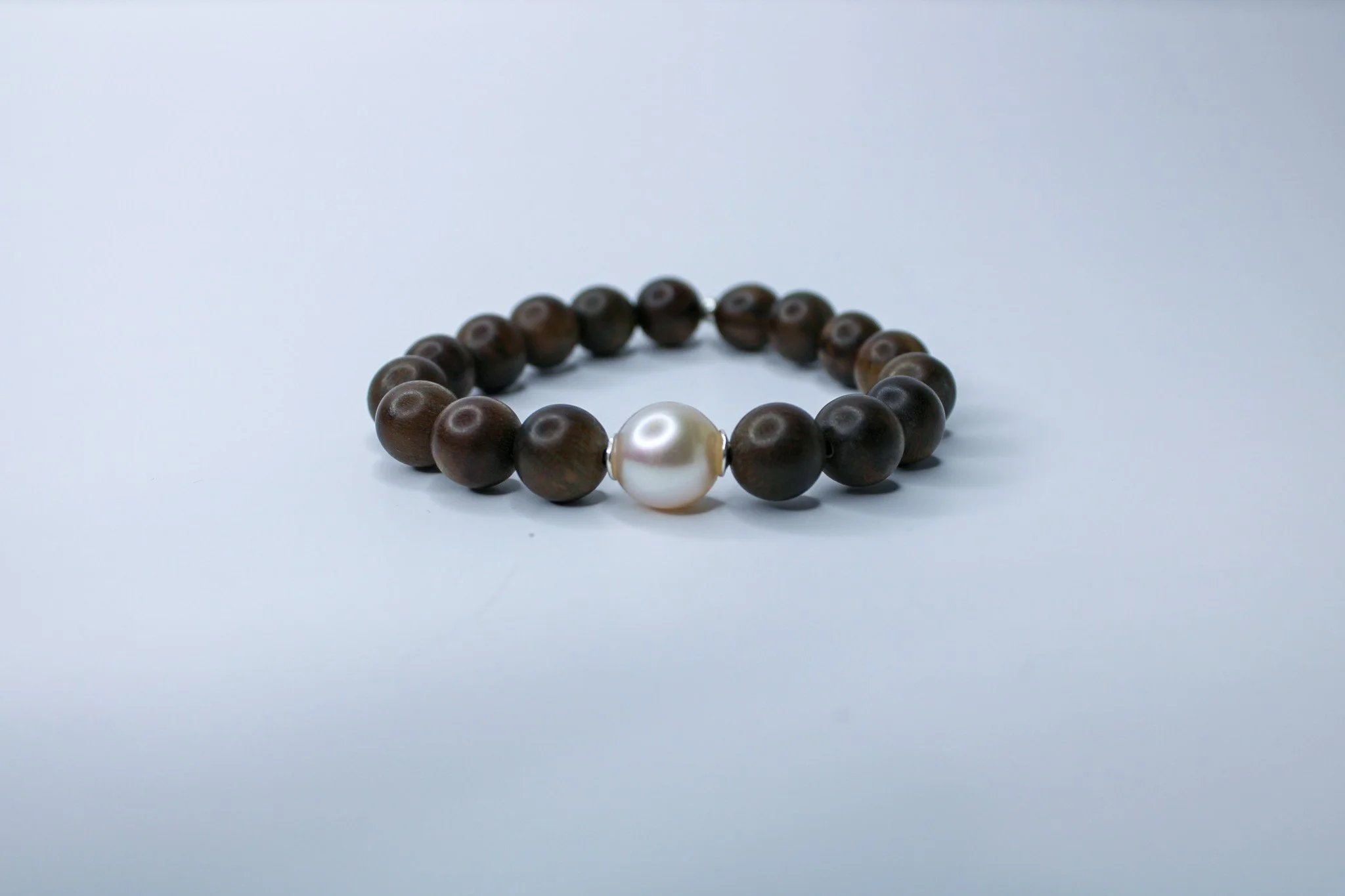 Sandalwood & south sea pearl bracelet