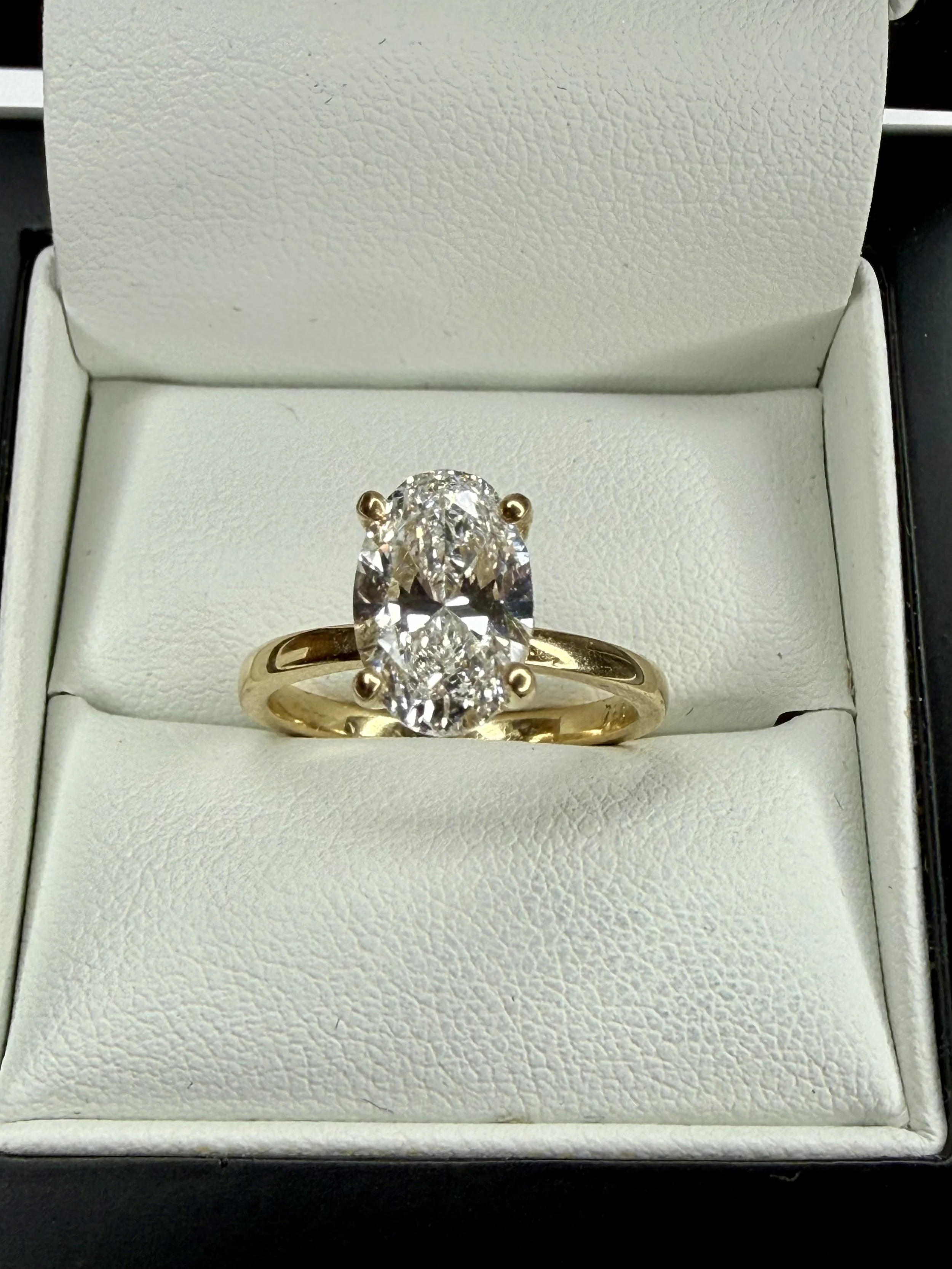 Diamond Engagement Ring