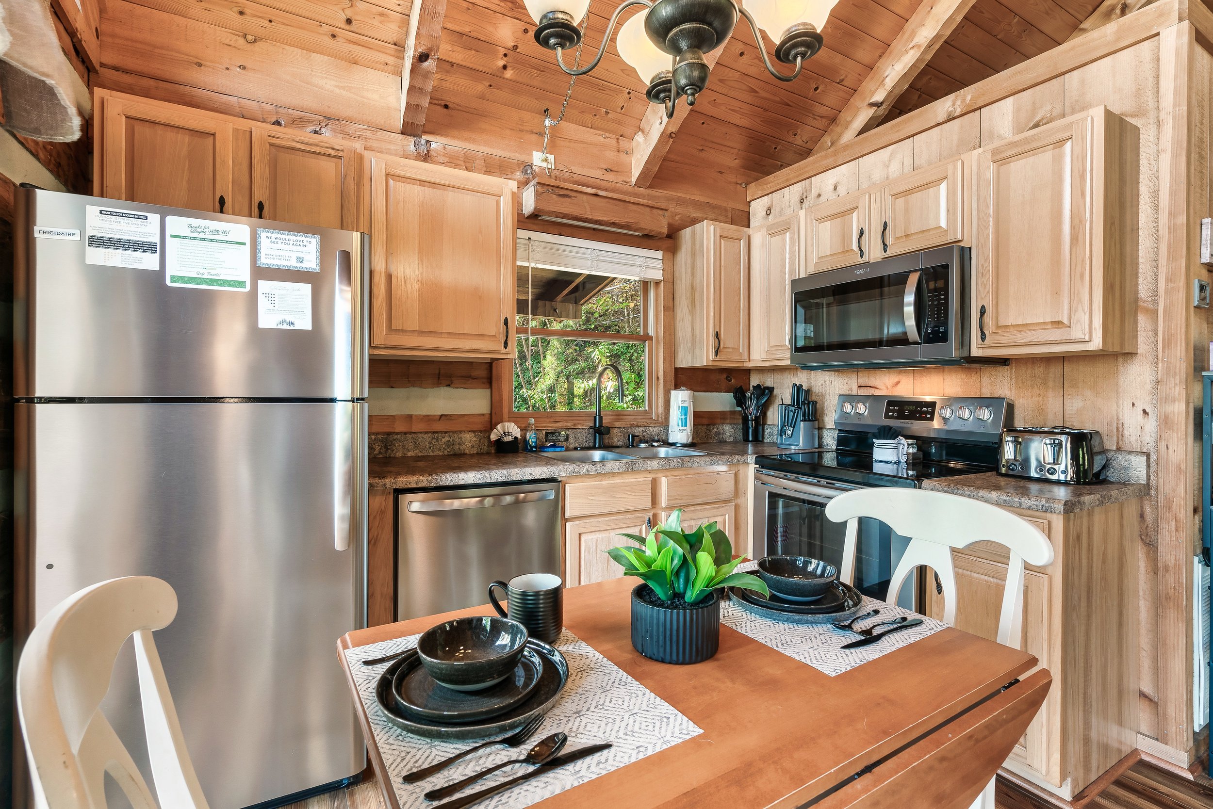 Opting for a night in, you enjoy a relaxing dinner together, savoring homemade dishes in a comfortable, intimate setting, the soft lighting and quiet ambiance enhancing your shared experience.