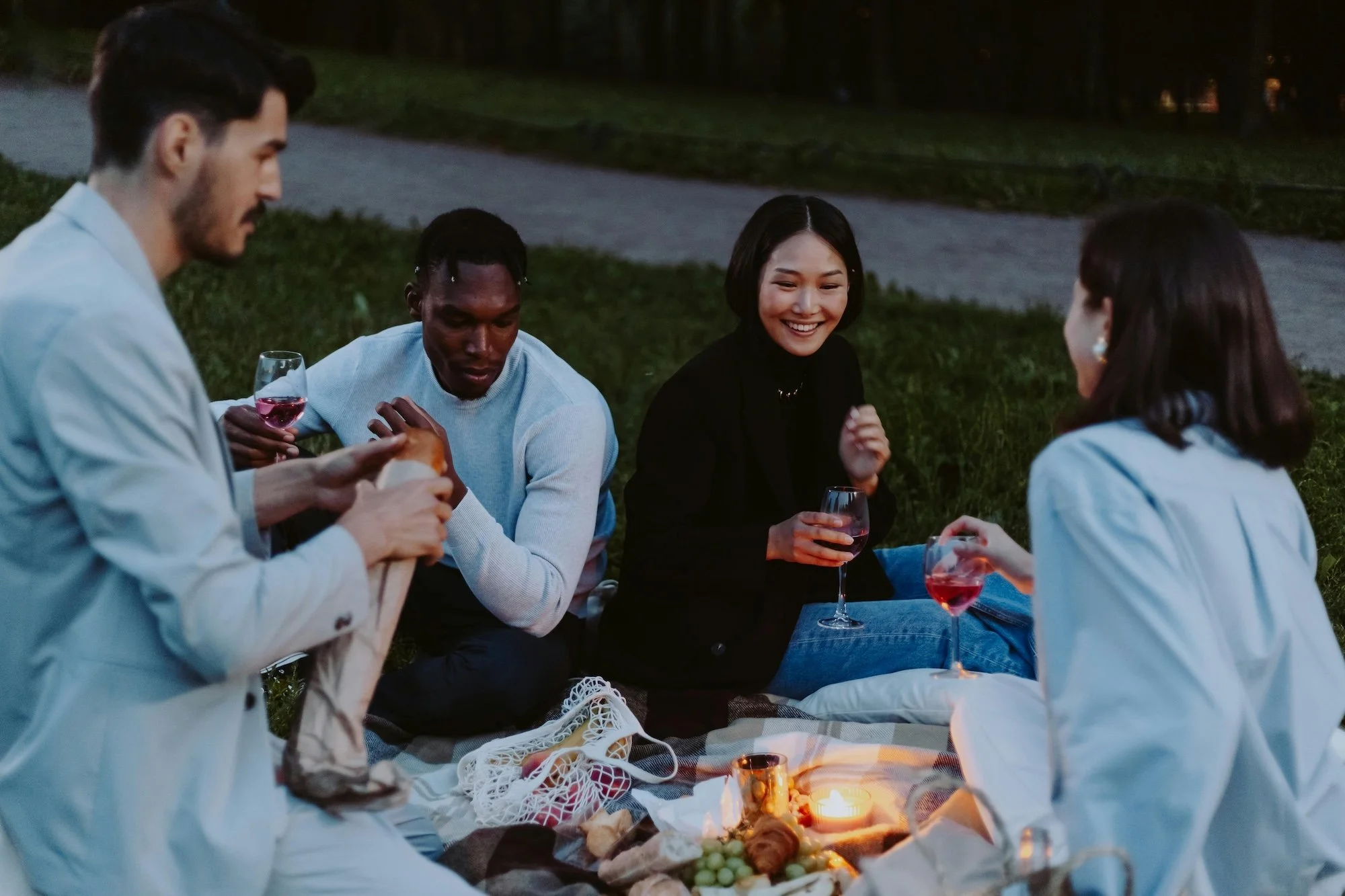Can a Monogamous and Polyamorous Relationship Work? Navigating Mixed-Orientation Relationships