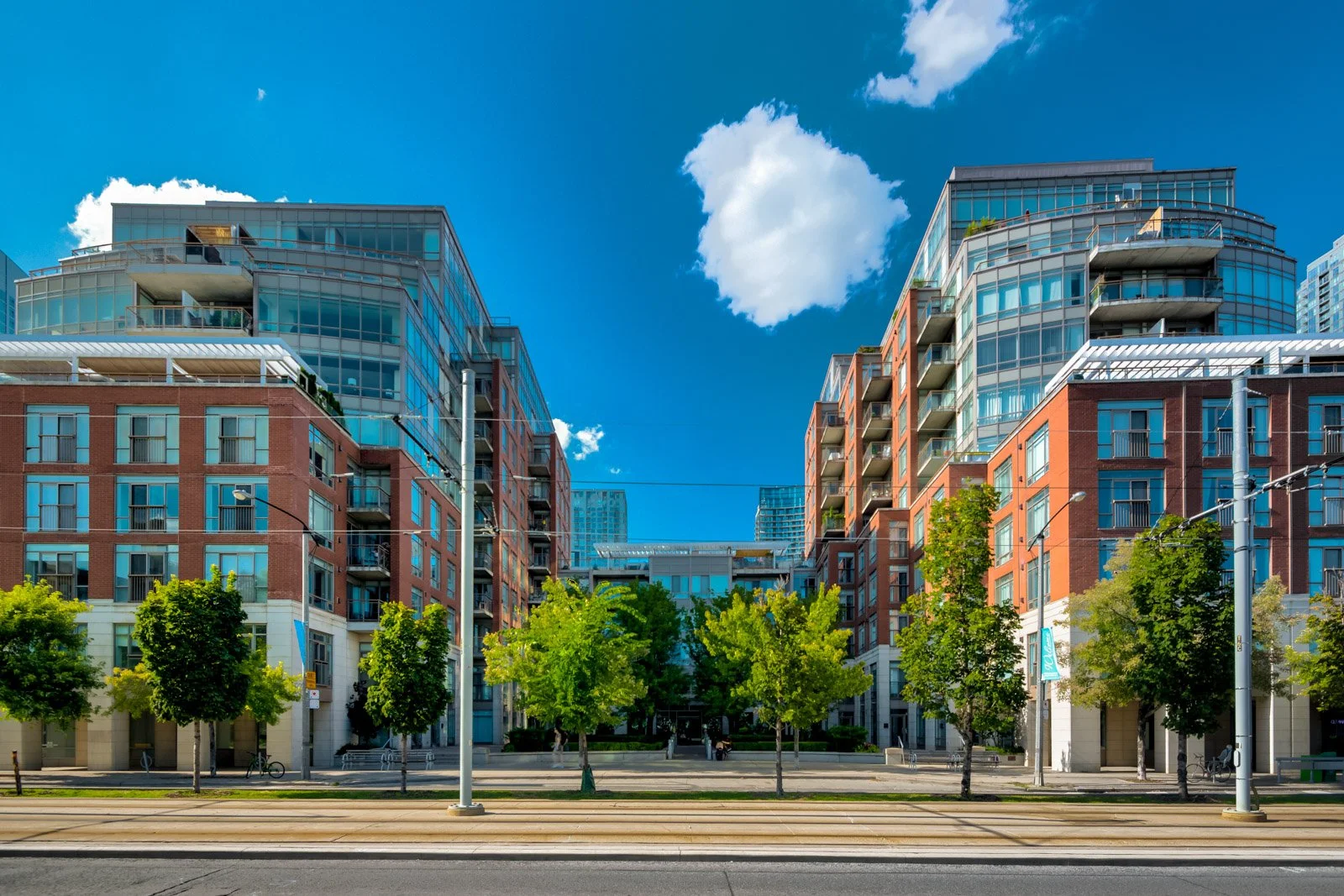 318A 500 Queens Quay