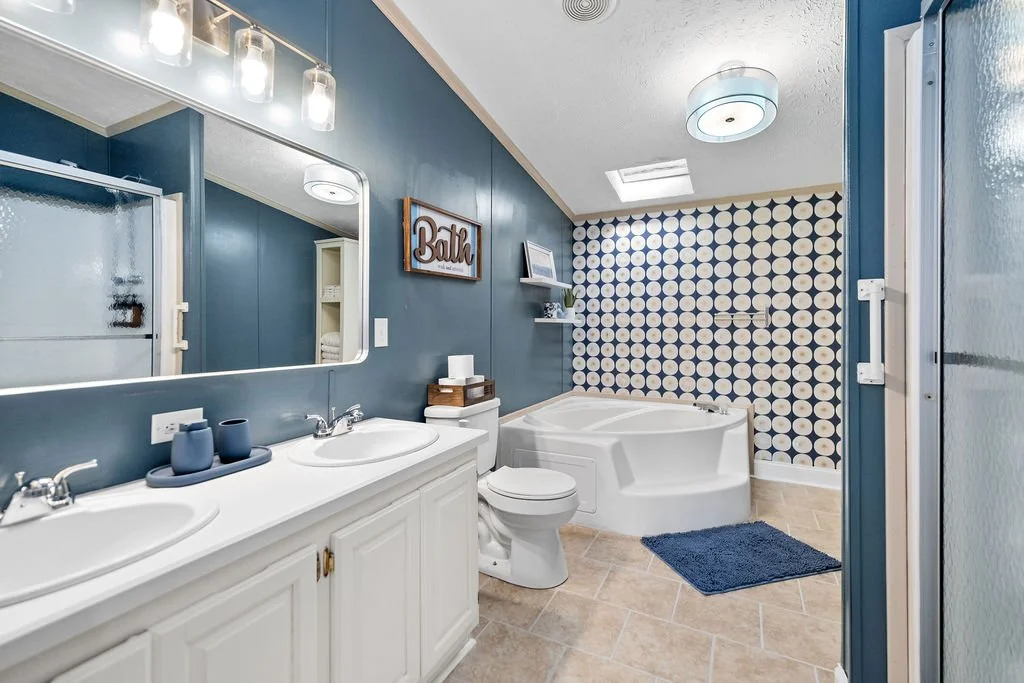 2801EdmondRoad36.jpg