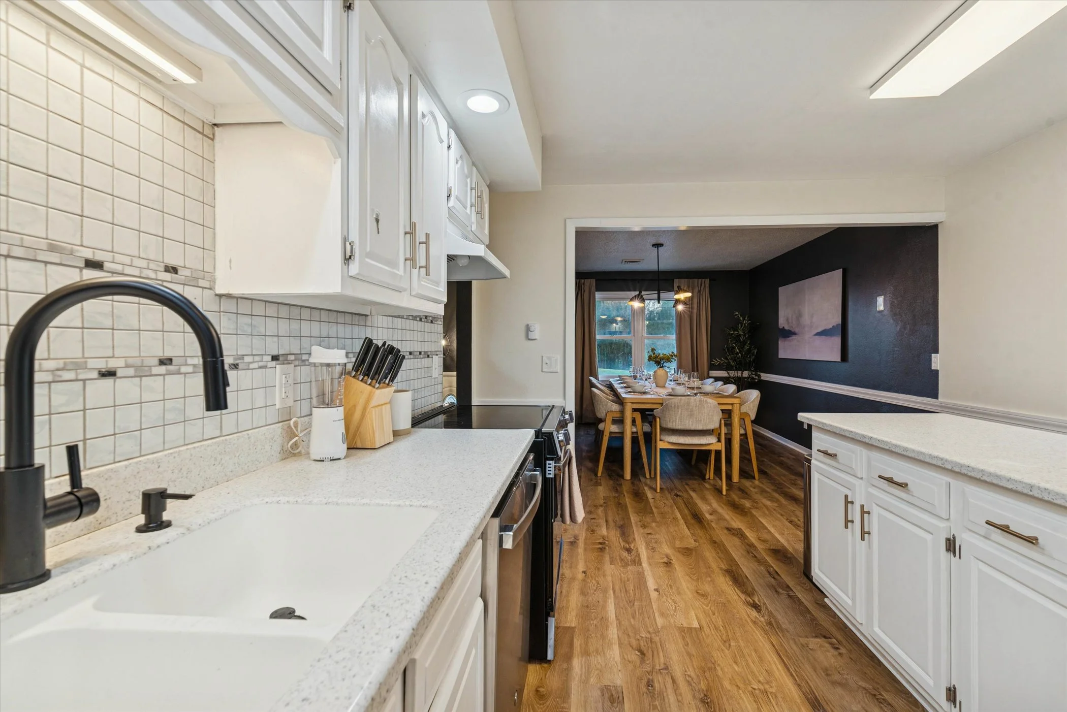 028-028-4928 Airport Hwy-WindowStill-Photography.jpg