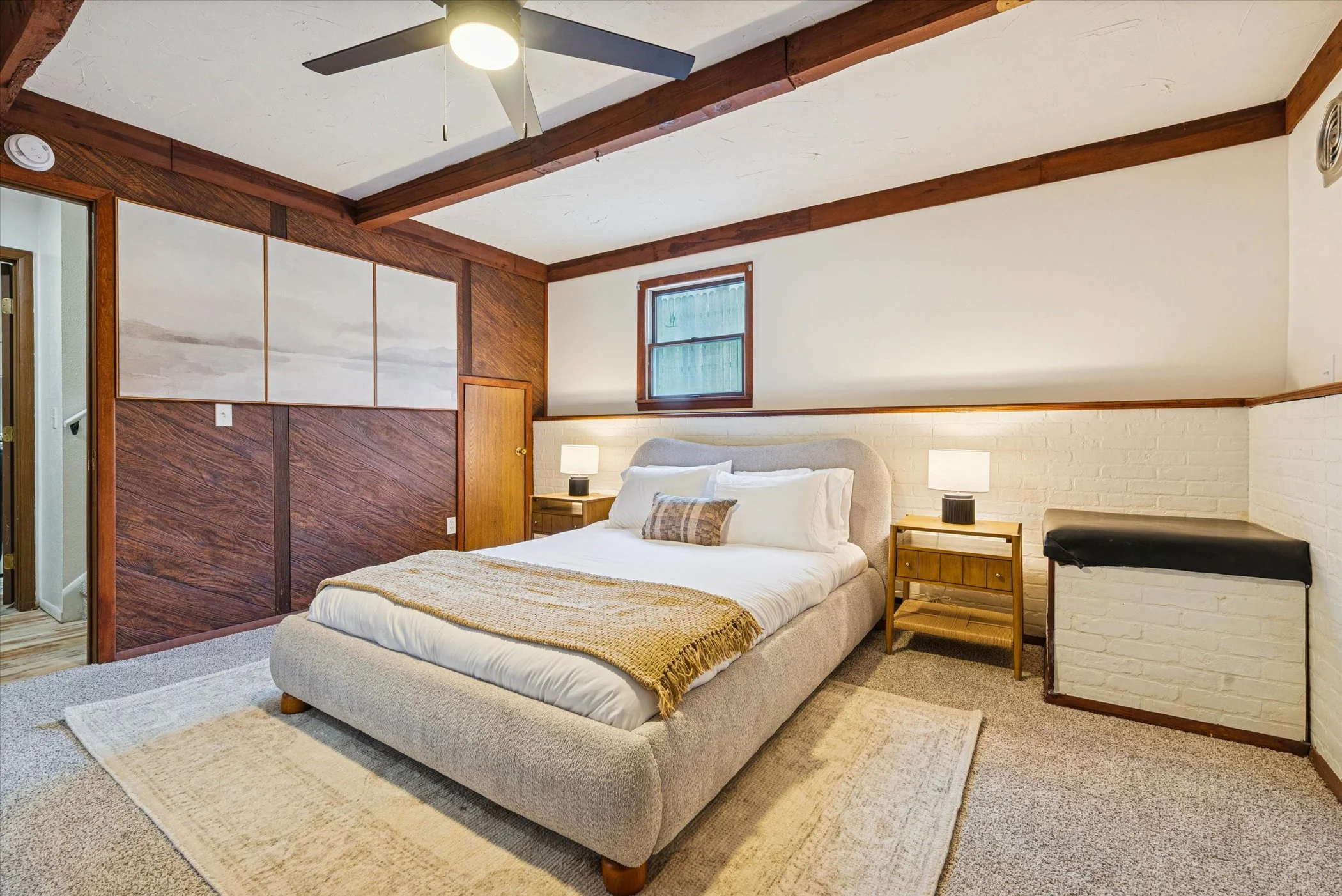 050-050-4928 Airport Hwy-WindowStill-Photography.jpg