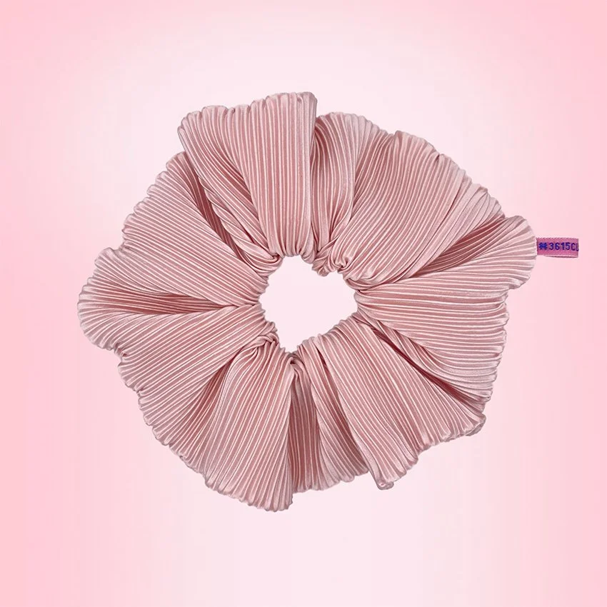 Pink_maxi_scrunchy_3615claracherie.jpg