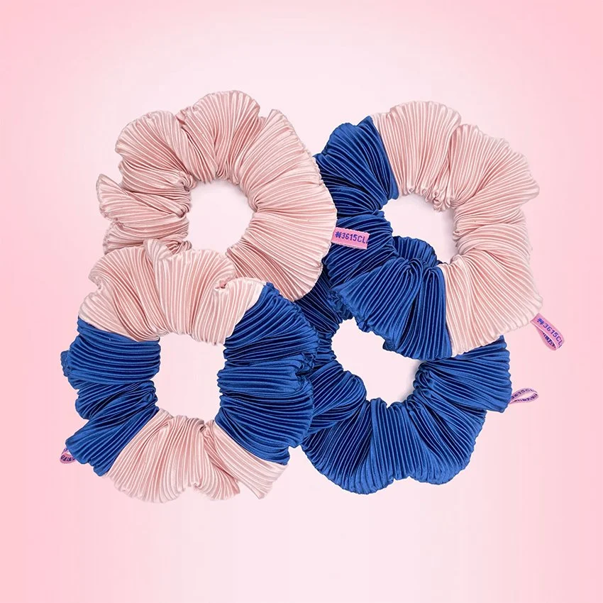 Medium_scrunchies_3615claracherie.jpg