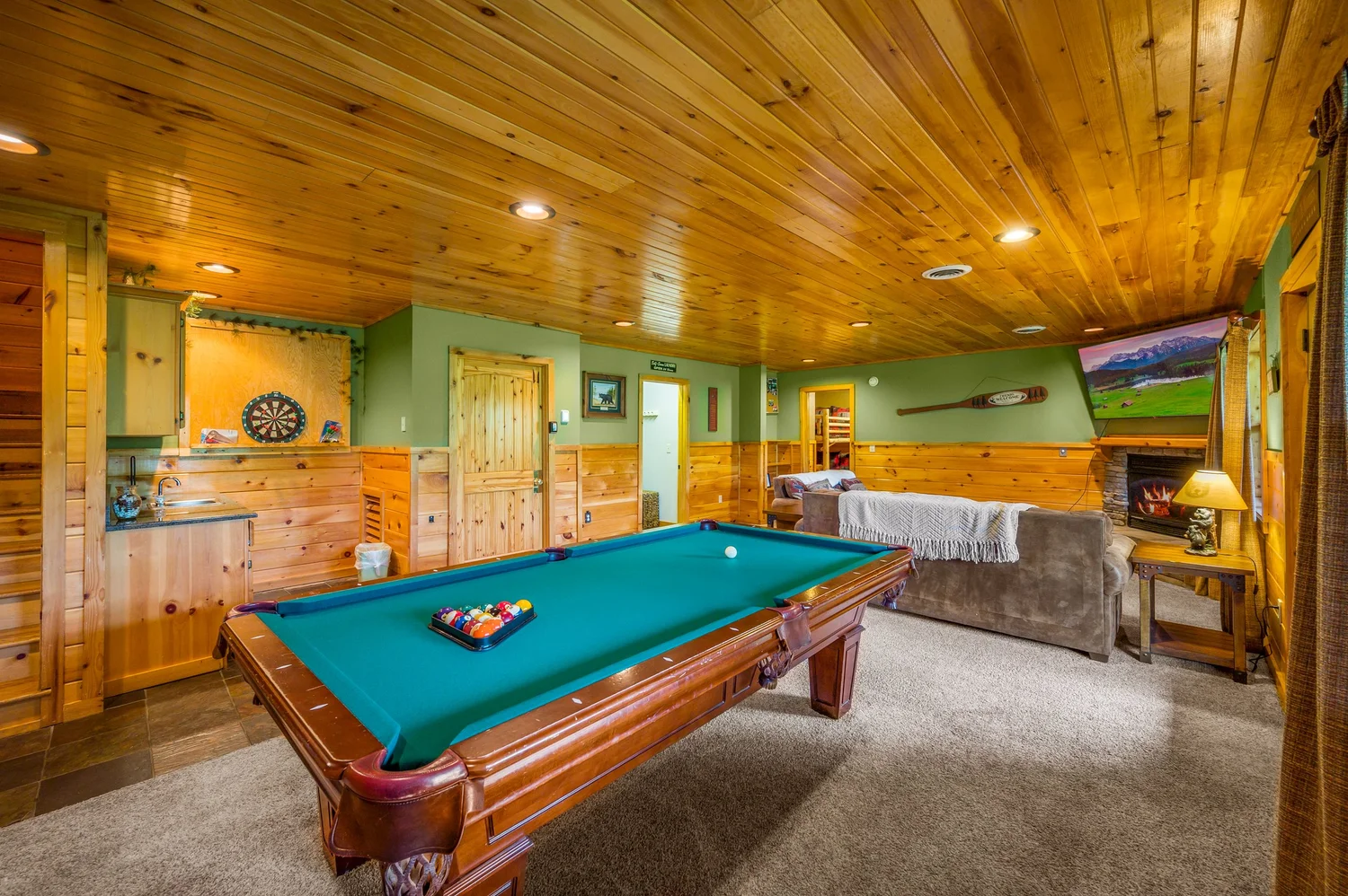 Rainbow's End — Game Room 2