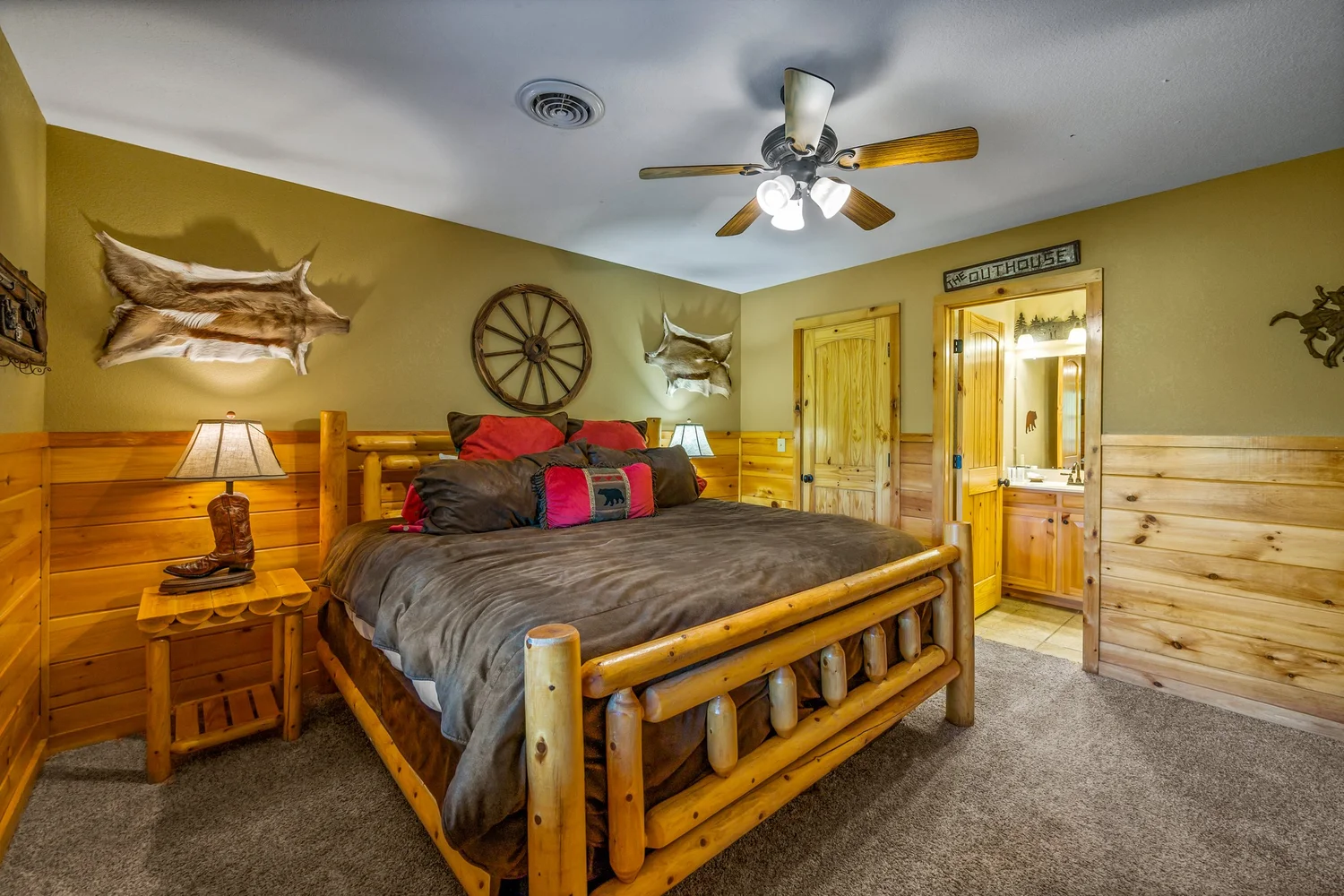 Rainbow's End — Bedroom 3