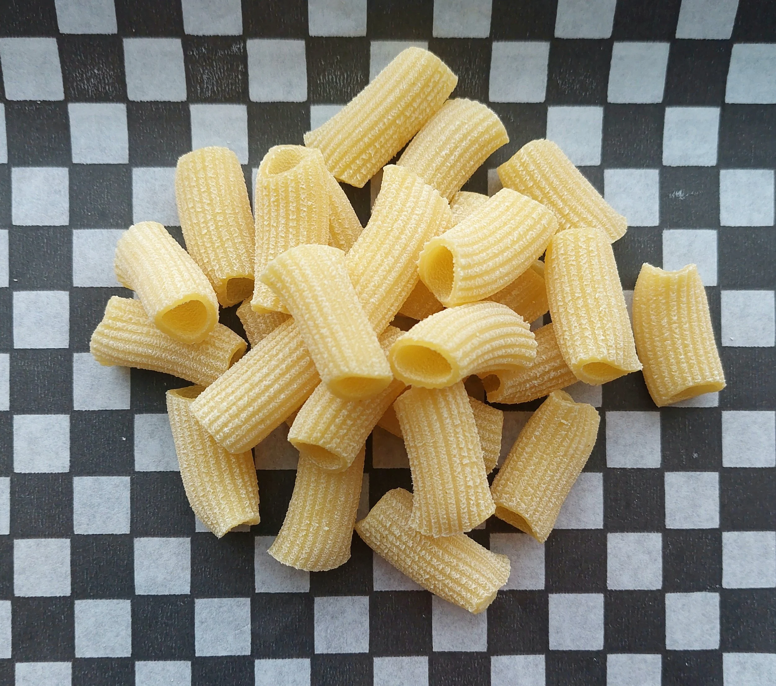 Rigatoni (1kg) (Half Egg)