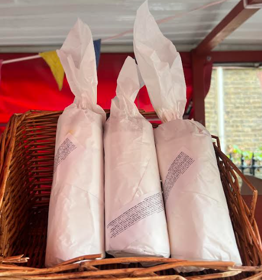 Grab 'n' Go Sarnie - Wensleydale Cheese, Tomato & Tamarind Chutney