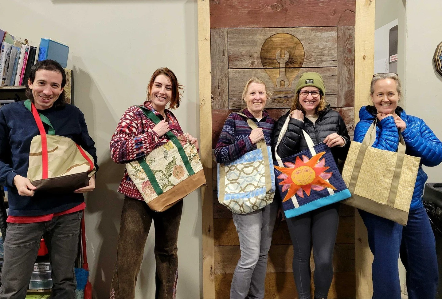 A spot just opened up in our Sewing 101 Workshop next weekend, October 10th and 13th from 5pm - 8pm! Join us to get hands-on experience with standard sewing machines, learn how to troubleshoot issues, and leave with a rad project (fancy tote bag!). S