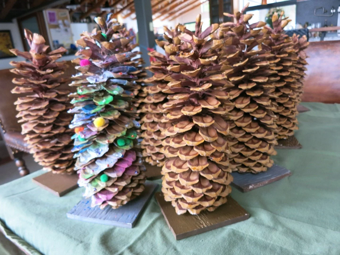 Join our next FREE Senior Art Workshop on Monday, December 8th from 1pm - 4pm and create mini holiday trees out of sugar pine cones! We&rsquo;ll have everything you need to decorate your own unique pine cone, just in time for the holidays. 🎄

Spots 
