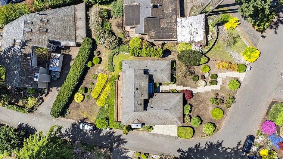 10917 80th Place NE Kirkland, WA 98034 (2).jpg