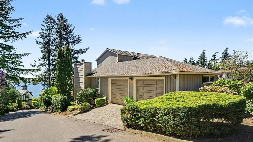 10917 80th Place NE Kirkland, WA 98034 (3).jpg