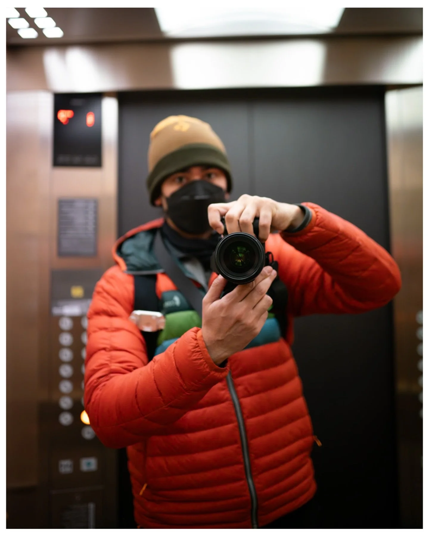 Main Character Monday - Moi
2.1.23
.
.
.
.
.
#maincharactermonday 
#selfportrait 
#mırrorselfie 
#sonyalpha 
#leveloptics