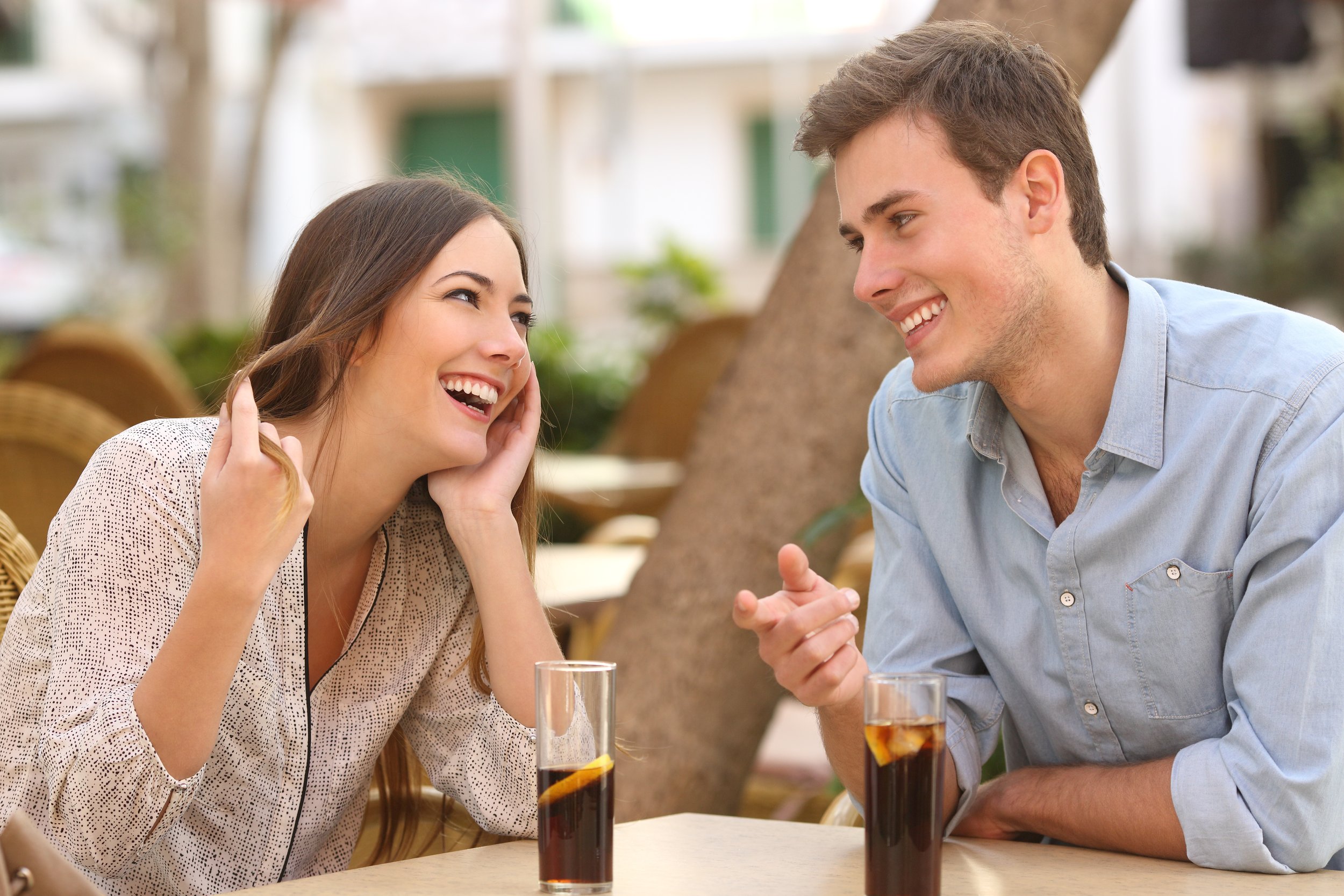 Dating in Your Mid to Late 20s in a City Like Miami or NYC