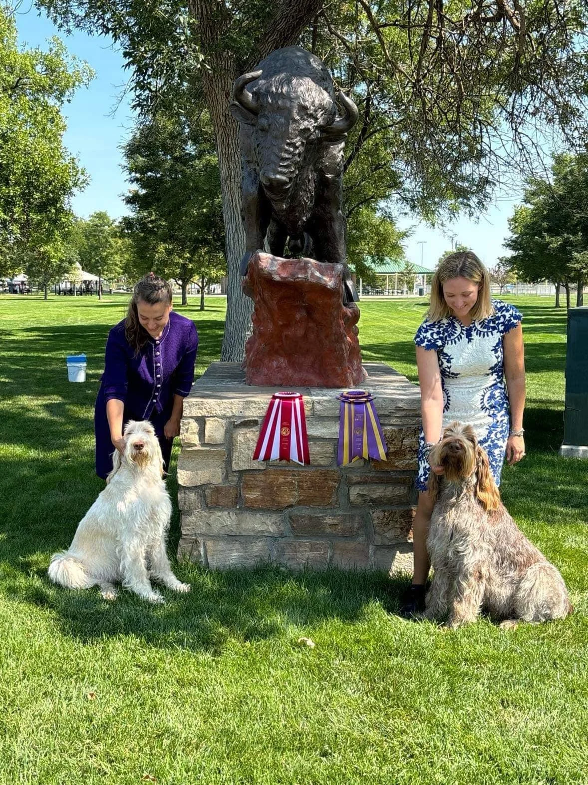 Jenna with BOS "Fizz" and Kelly with BOB "Winslow"