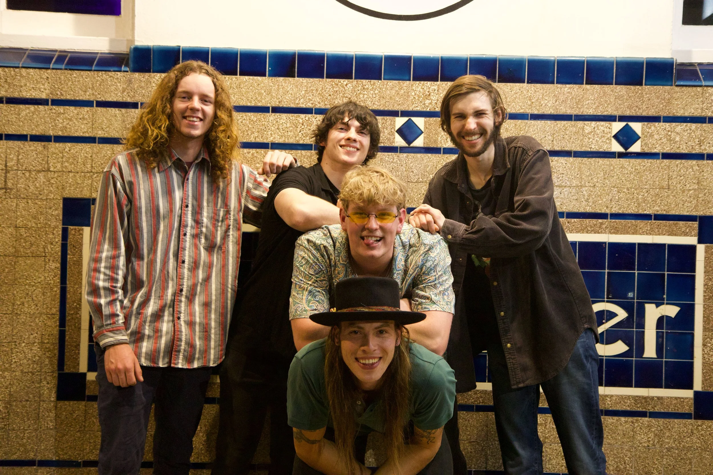 Lucas Cavanagh & The Train Wrecks