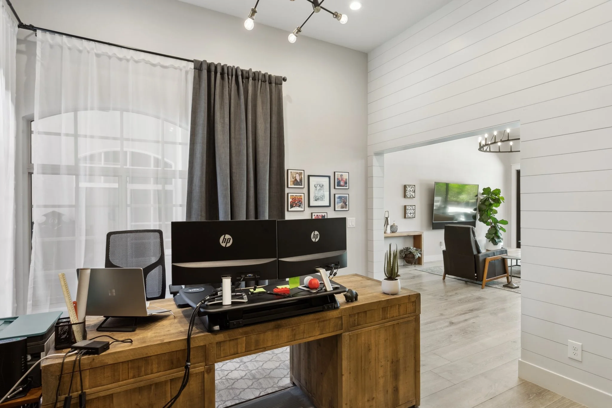 24-web-or-mls-13943-e-lupine-ave.jpg