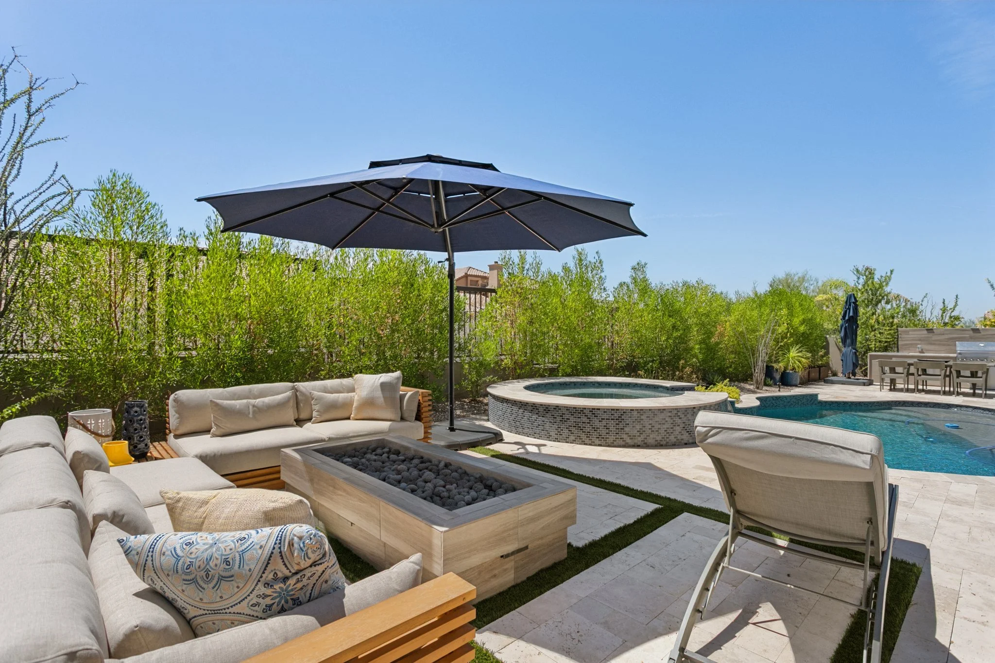 47-web-or-mls-13943-e-lupine-ave.jpg