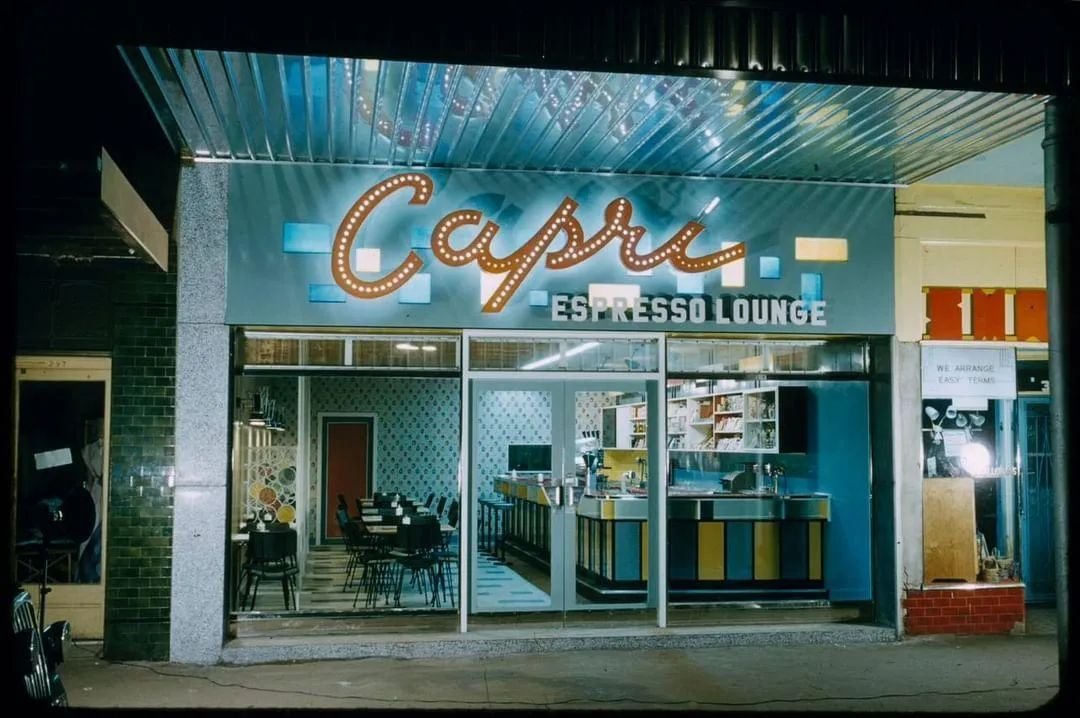 In case you missed it - because we nearly did! (Thanks @lulutheemu 😘)

Anyone know where this was located? 👀

Repost from @oldvintagemelbourne

Capri Espresso Lounge, Footscray, c.1960

Located at 299 Barkly Street, Footscray, this shot of the Capr
