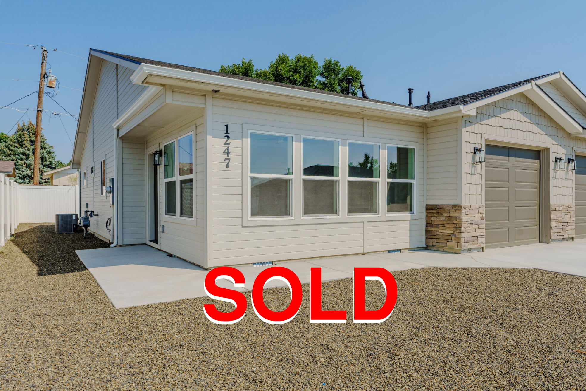 1247 Phillips Circle - SOLD