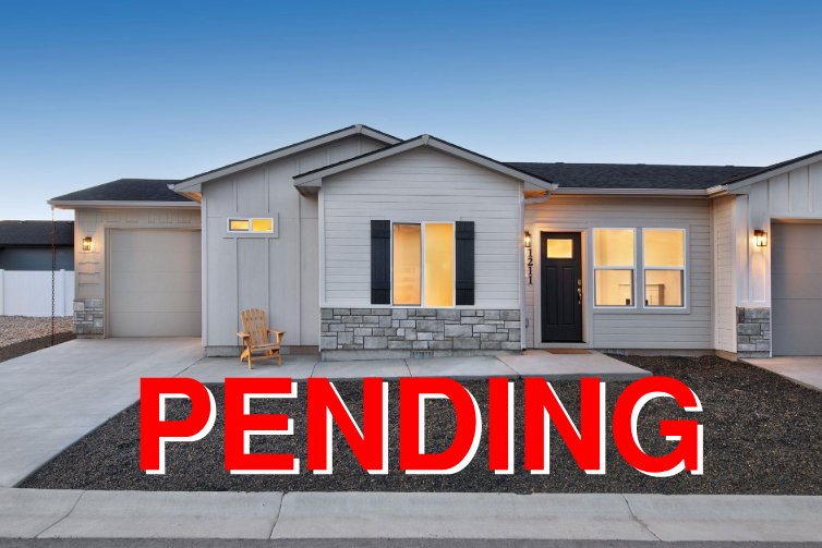 1211 Phillips Circle - Pending