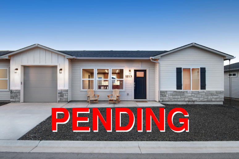 1213 Phillips Circle - Pending