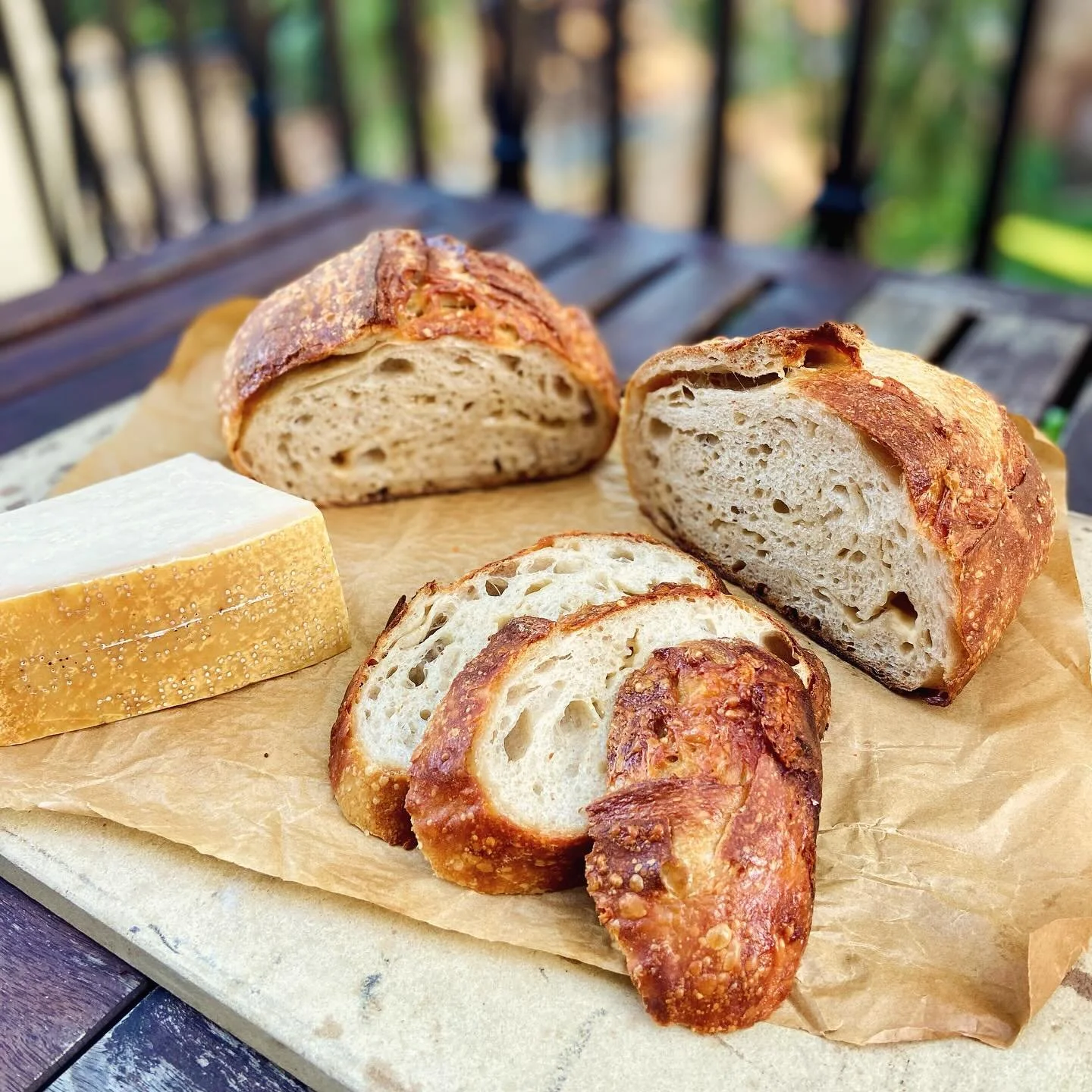 Golden, crackly crust. Soft sourdough crumb. Salty hits of real Parmesan melted all the way through. 🧀✨ Perfect fresh, toasted, or alongside your favorite soup or pasta. #sourdough #homebaker #bread #cheese #parmesan