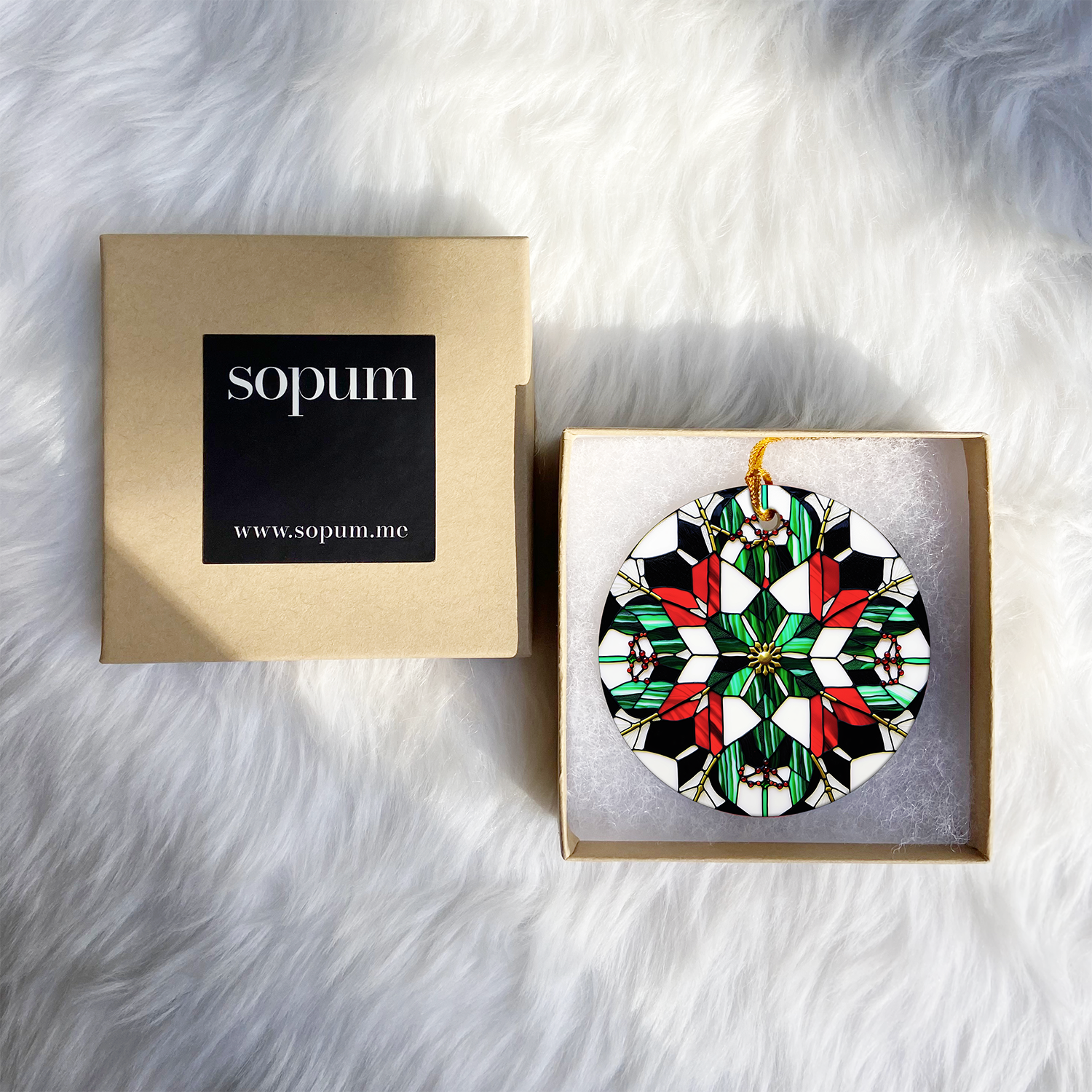 Box-BlackPoinsettia.png