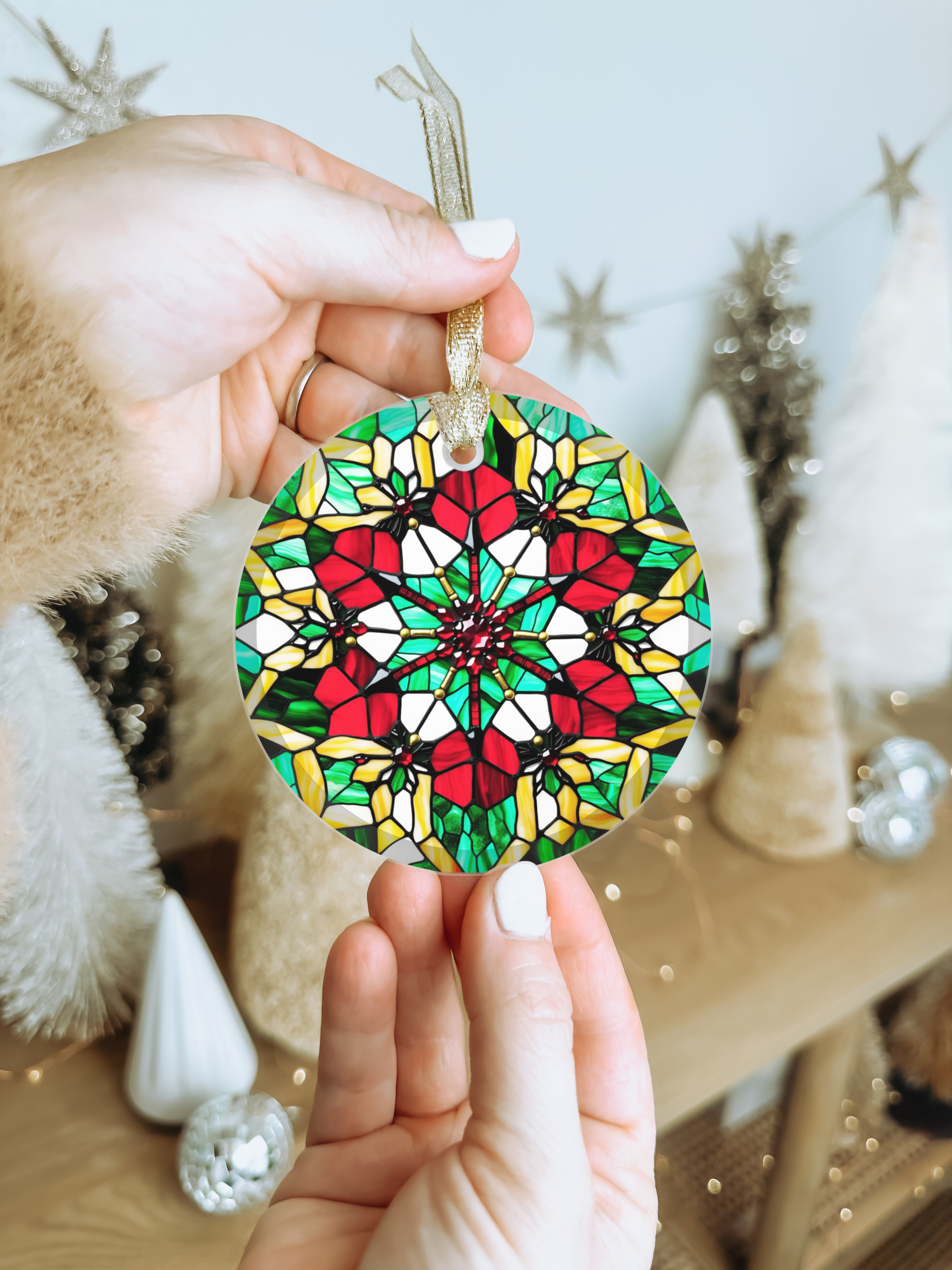 GlassOrnament-Yellow.png