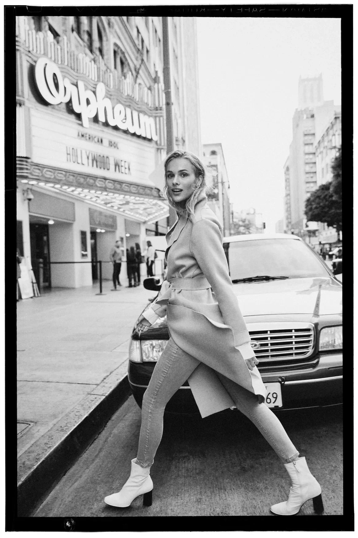 14055695_VIAMY_PANTS_14057930_VIJUICE_SOLID_COAT_BW_JAN_sRGB+.jpg
