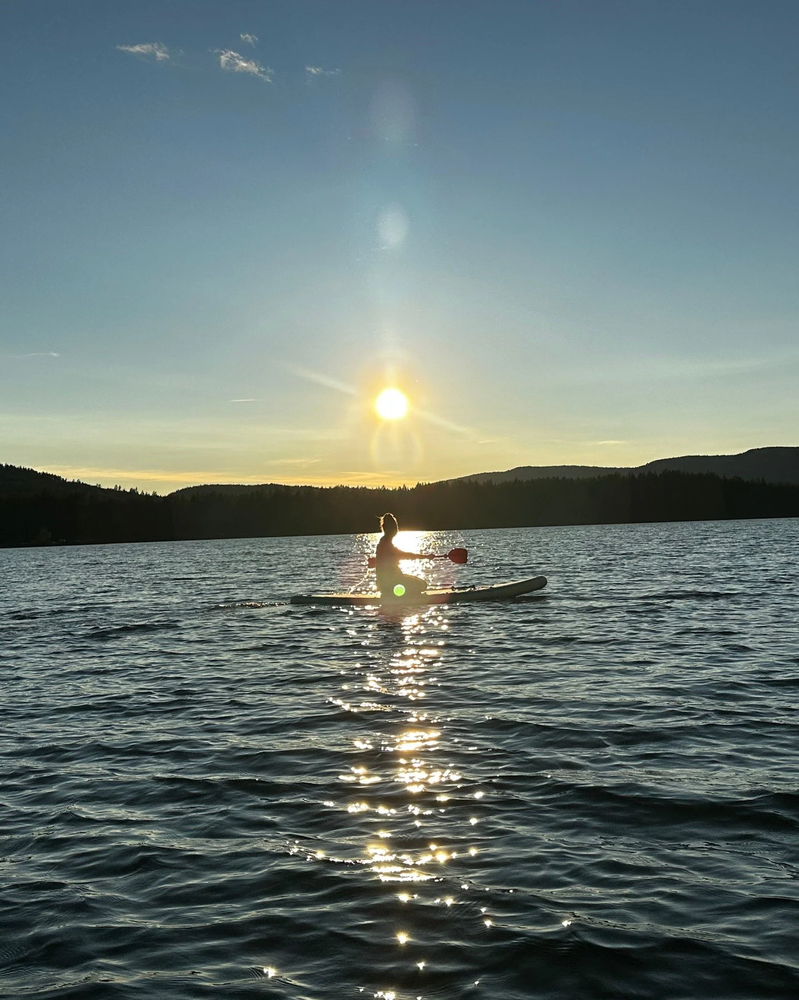 &Aring;rets tur til Pr&aring;mvika ble en suksess! Takk til Kongsberg og Omegns Turistforening for godt samarbeid. 

Dette var v&aring;rt 6. bes&oslash;k og vi kommer garantert tilbake😁det ble bading, sup, kano og rob&aring;t, trygg grilling og leik