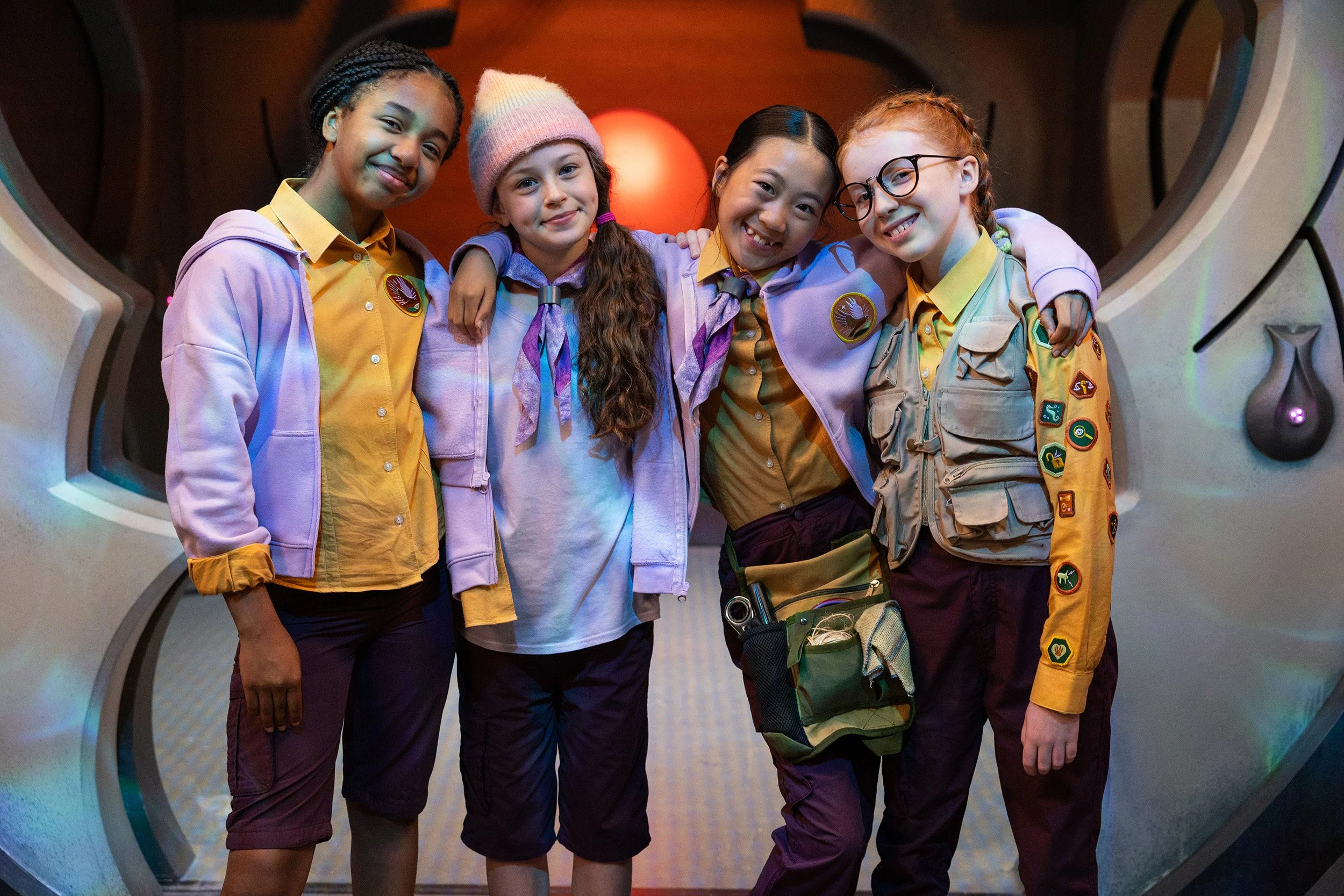 Girl Troop vs Aliens