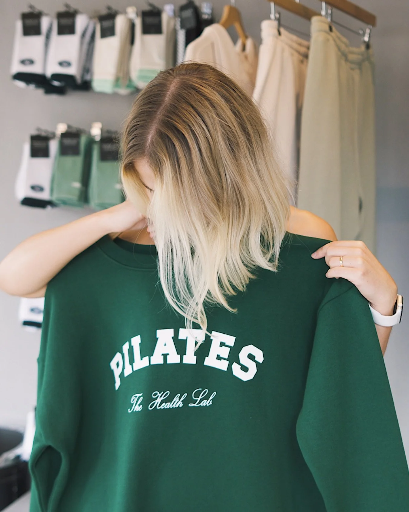 Pilates looks good on you 👀💚

Oversized sweats, studio staples, and a whole lot of comfort

Available now at our Atrincham studio - limited pieces only