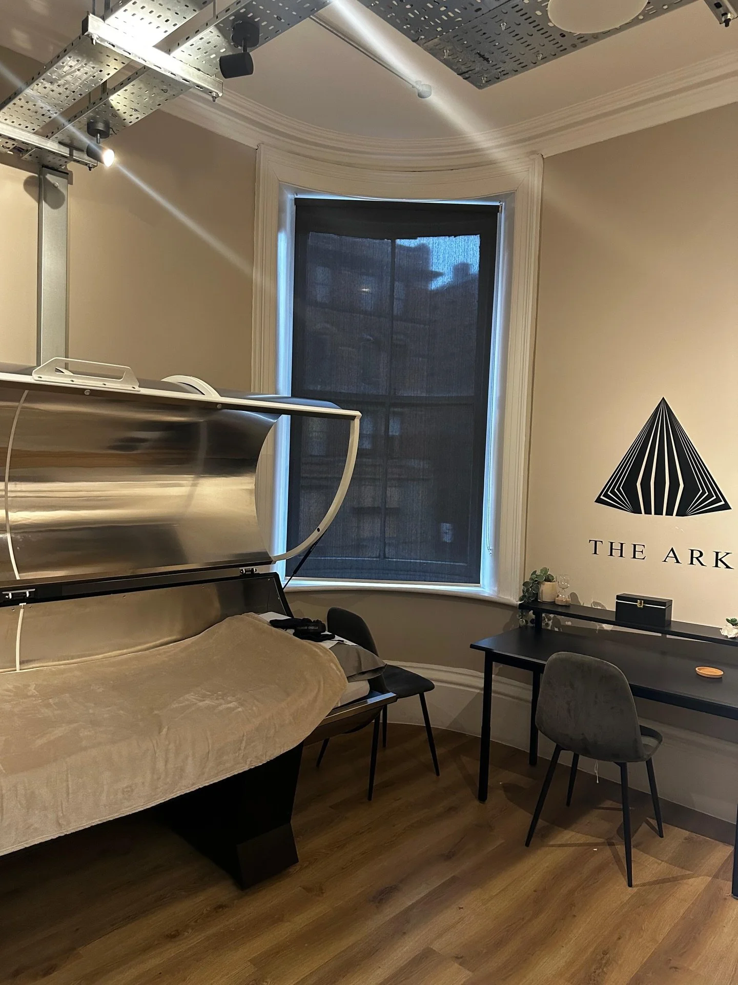 Look who&rsquo;s moved into the studio 👀✨

Say hello to @thearkmcr - the next-gen wellness experience that&rsquo;s here to help you rebalance, reset and restore ☁️

Using quartz, sound frequencies and biometric feedback, The Ark helps you move throu