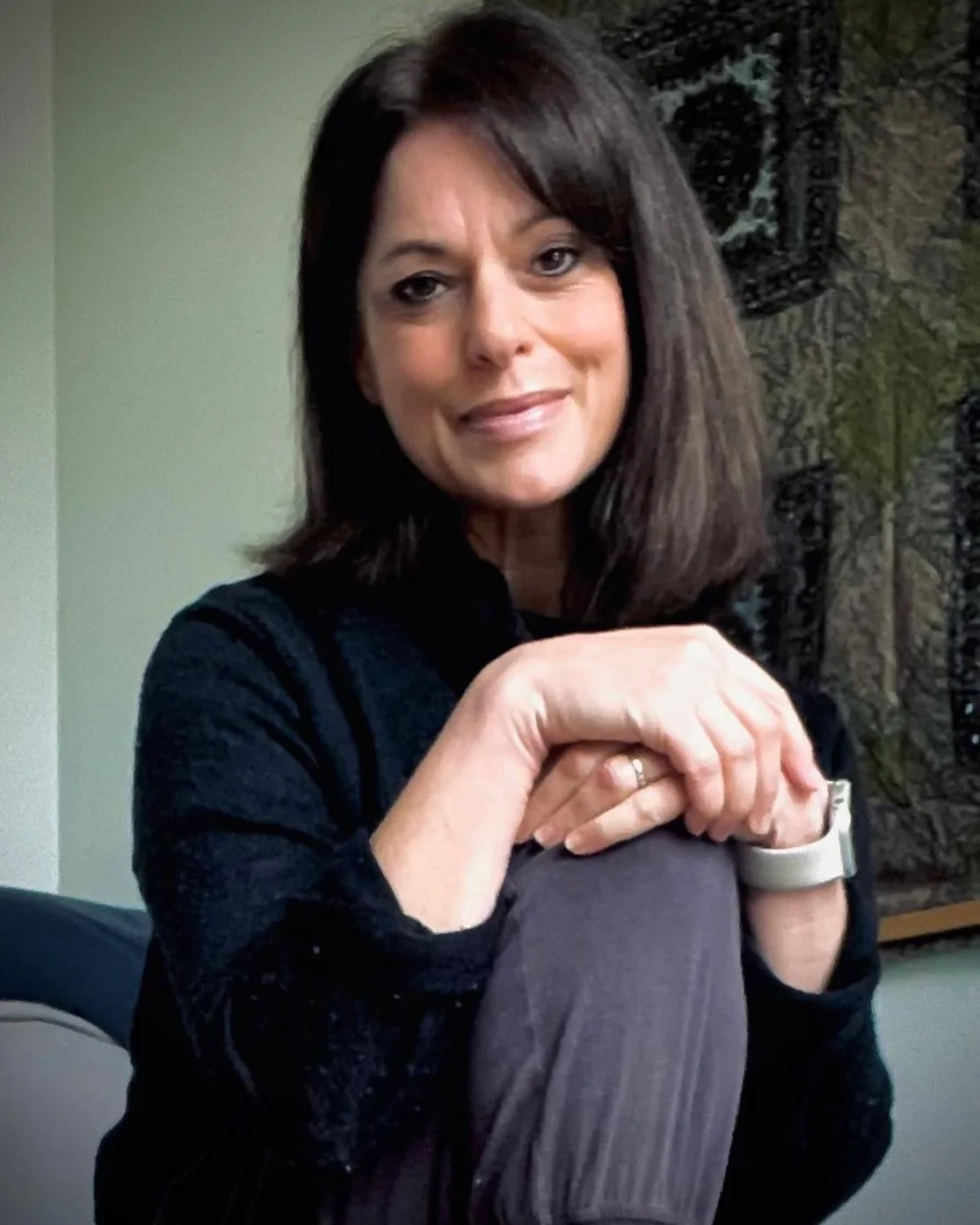 🪷 Teacher Alert 🚨 Meet Michelle 
  Michelle brings over 30 years of experience in the wellbeing world, blending holistic therapy with soulful yoga. With a special focus on women&rsquo;s health and menopause support, her classes are grounding, empow