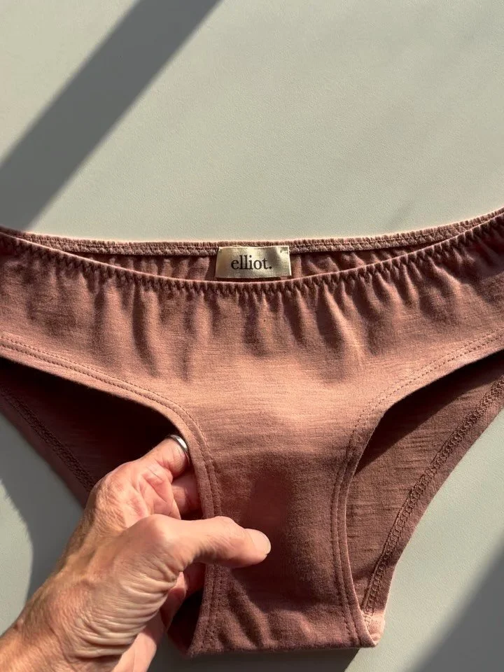 All the colours ✨

Our Josie brief in dusty rose, ocean and washed olive. 100% organic cotton: plastic free, all day comfort.

Available now in 3 and 5 packs 😘

.
.
.

#plasticfree #organicunderwear #findyourhappy