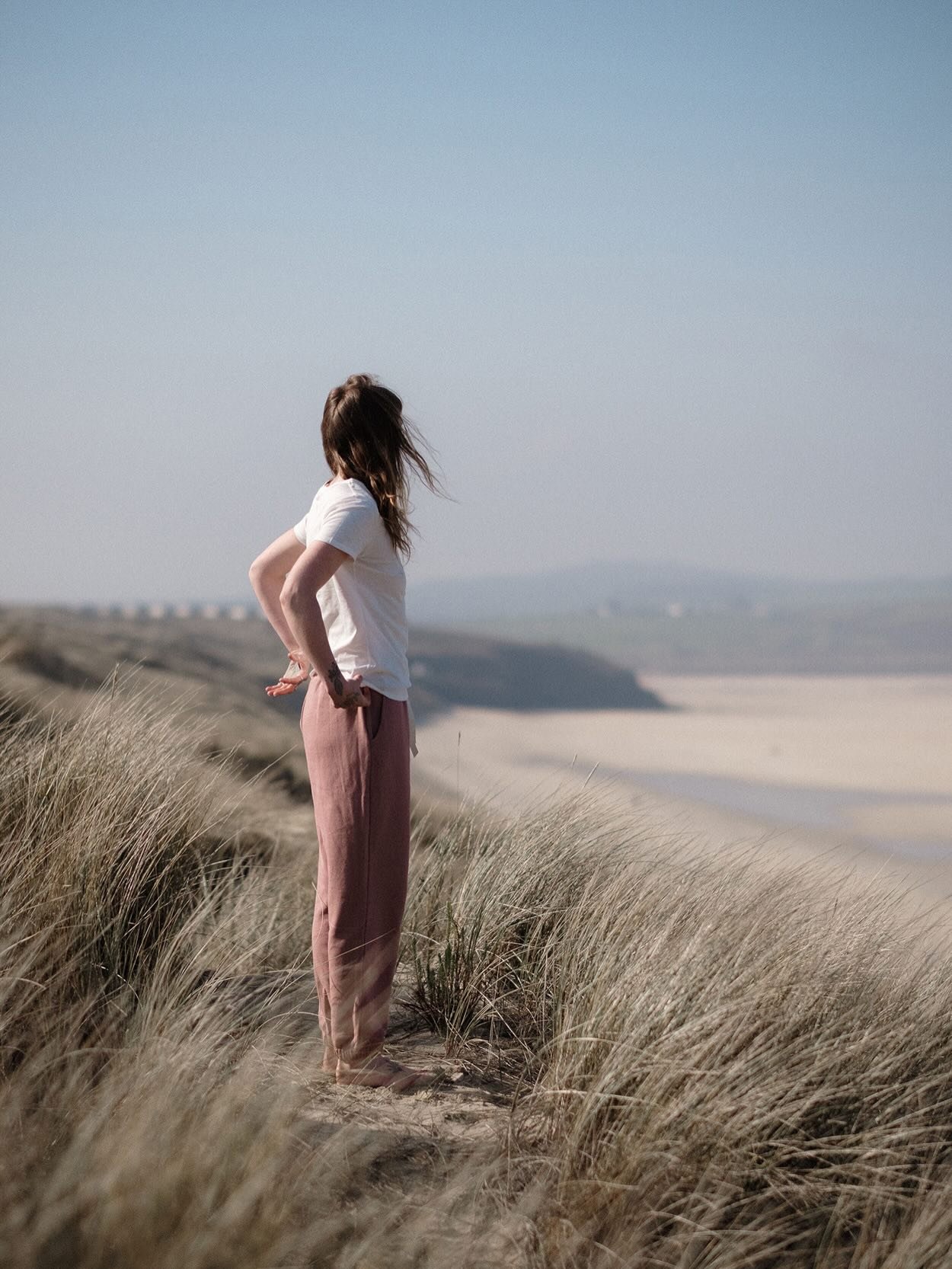 Made from butter soft organic cotton and dyed with GOTS certified dyes. 

Find your happy 😘

.
.
📸 @willhp.studio featuring @naturegaard 
#buylessbuybetter #slowfashion #organicunderwear #findyourhappy