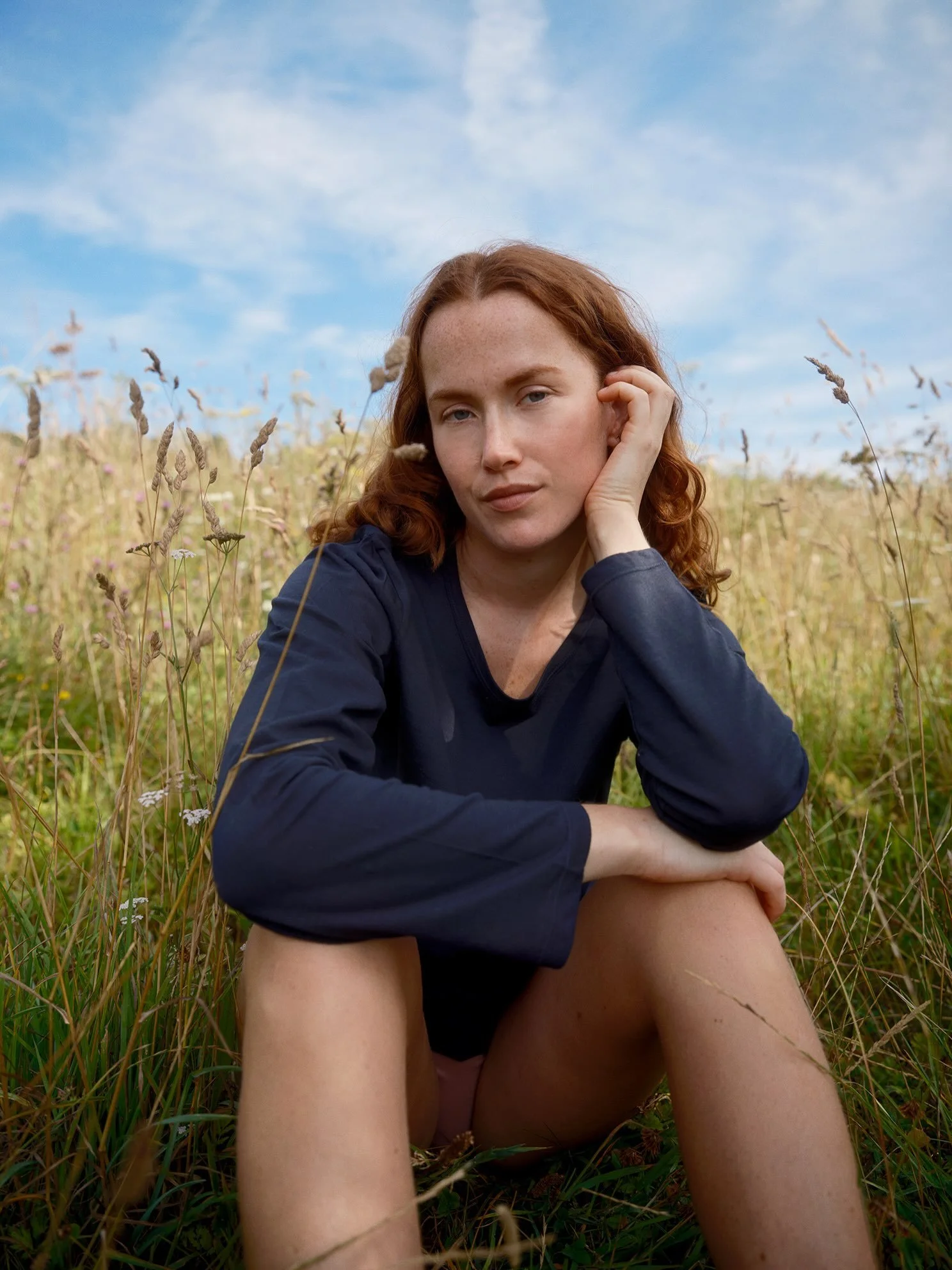 Our 100% organic cotton Harry tee in ocean and cacao, and the organic cotton rib Agnes base layer in new colours latte and storm.

Online now 😘

.
.
#buylessbuybetter #slowfashion #organiccotton #findyourhappy