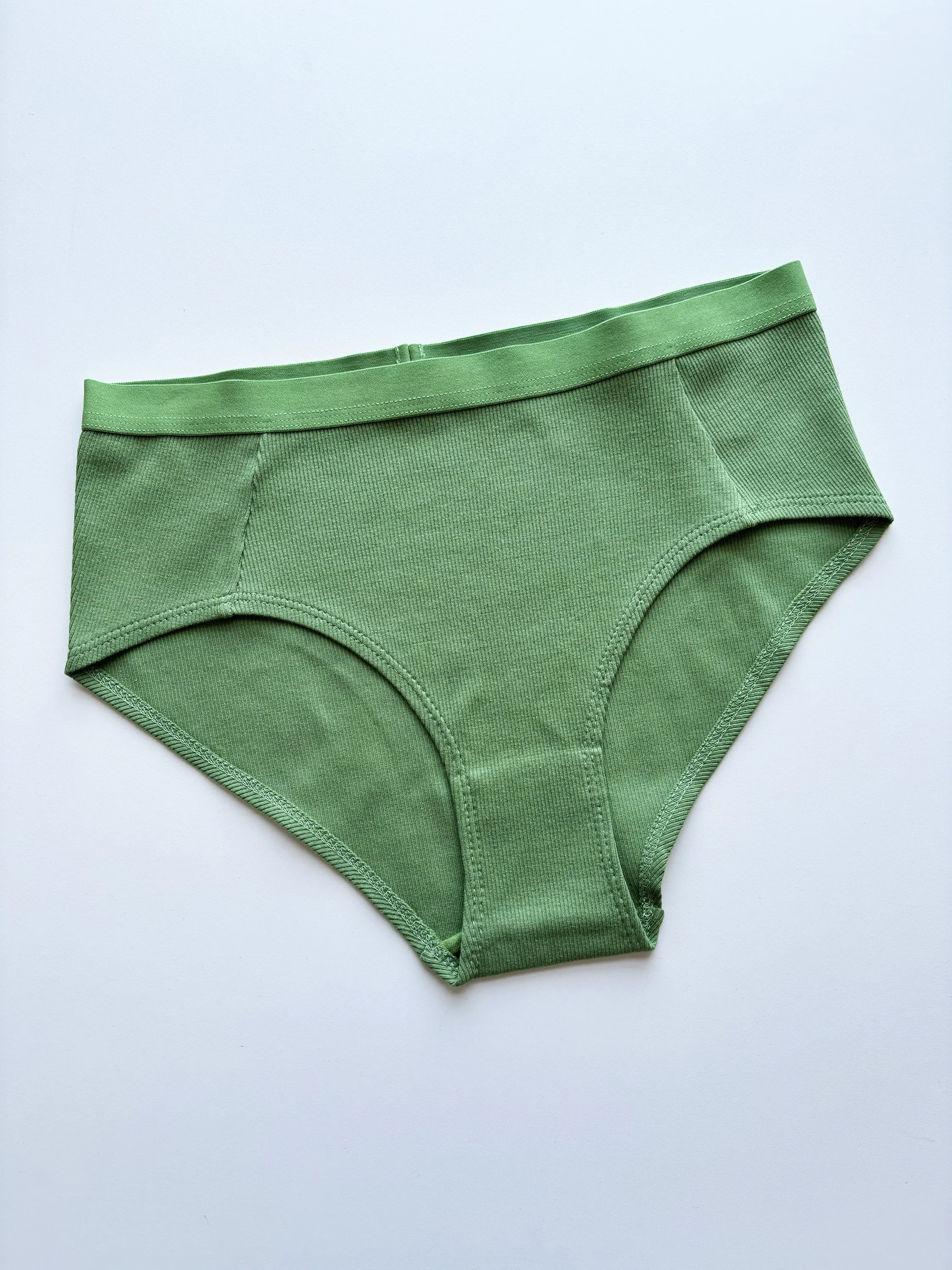 elliot. ORGANIC COTTON FULL BRIEF_CLOVER.jpg