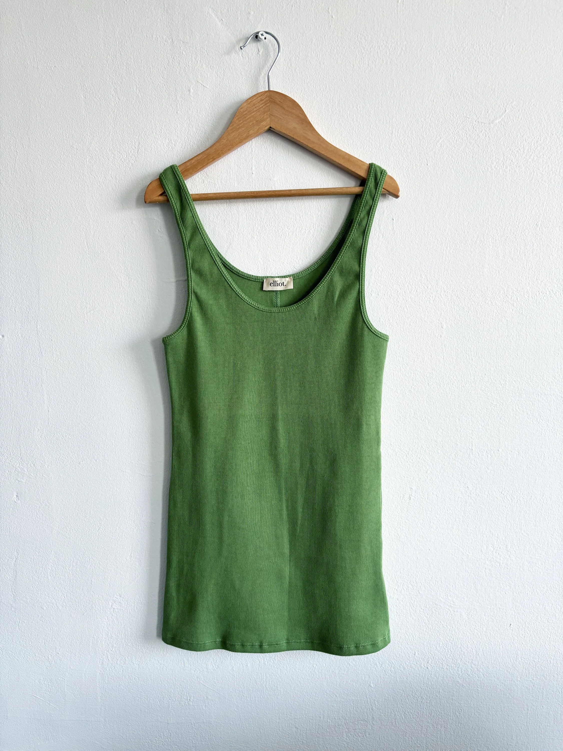 elliot. ORGANIC COTTON RIB TANK_CLOVER.jpg