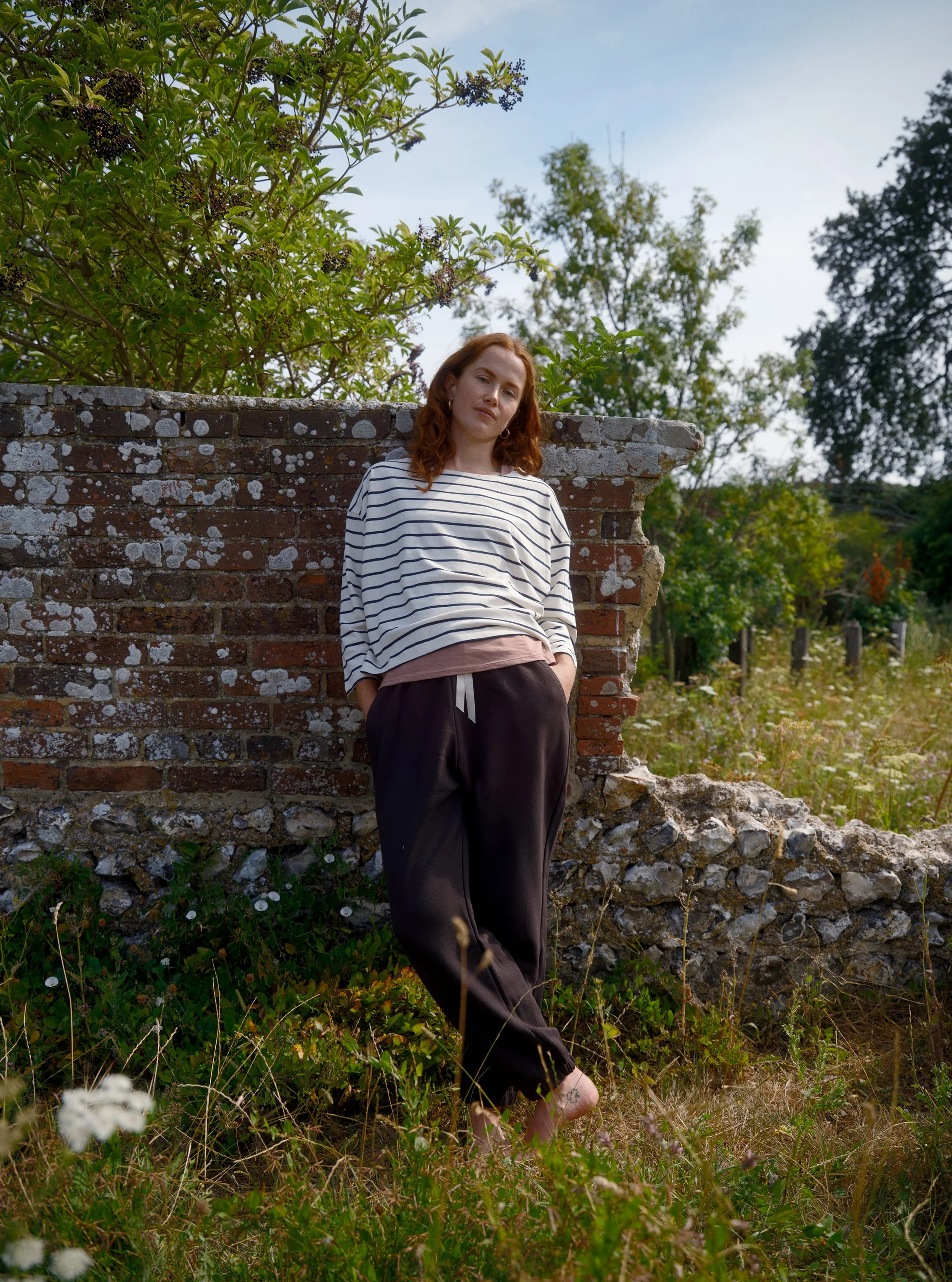 elliot. ORGANIC COTTON STRIPED LONG SLEEVE TSHIRT_ECRU BLACK 5.jpg