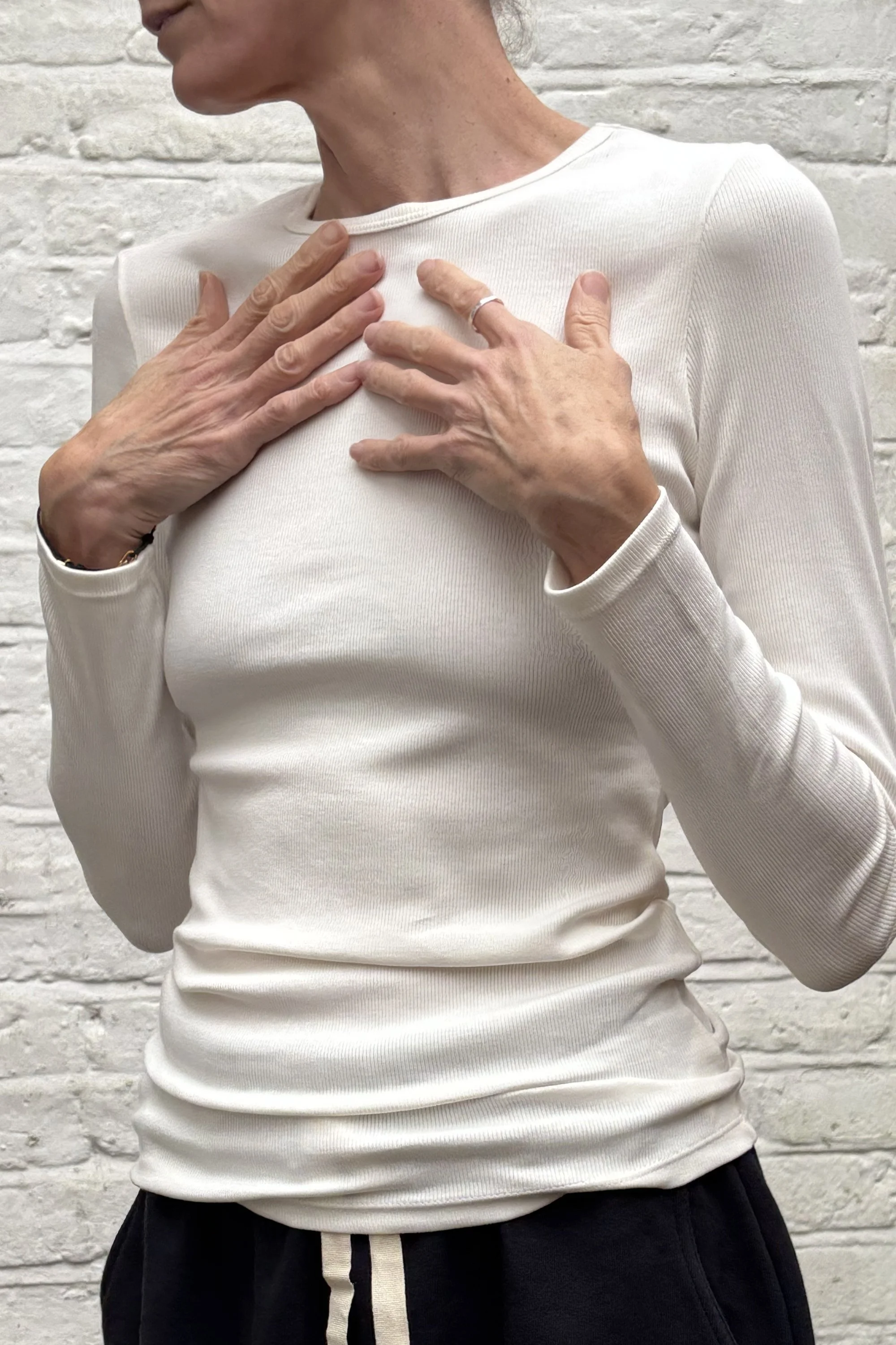 elliot. ORGANIC COTTON RIB LONG SLEEVE_1.jpg