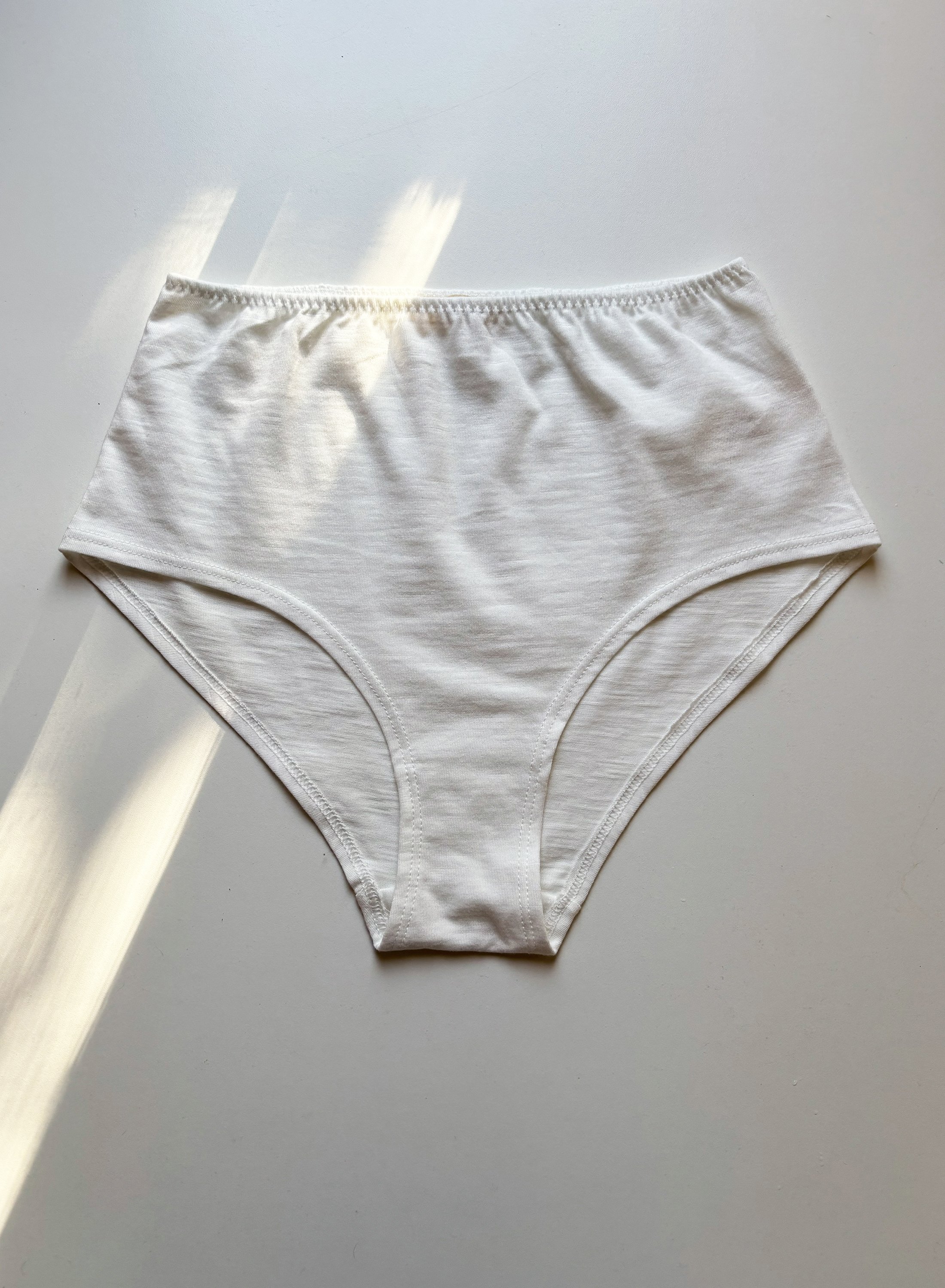 ORGANIC COTTON HIGH WAISTED BRIEF_WHITE.jpg