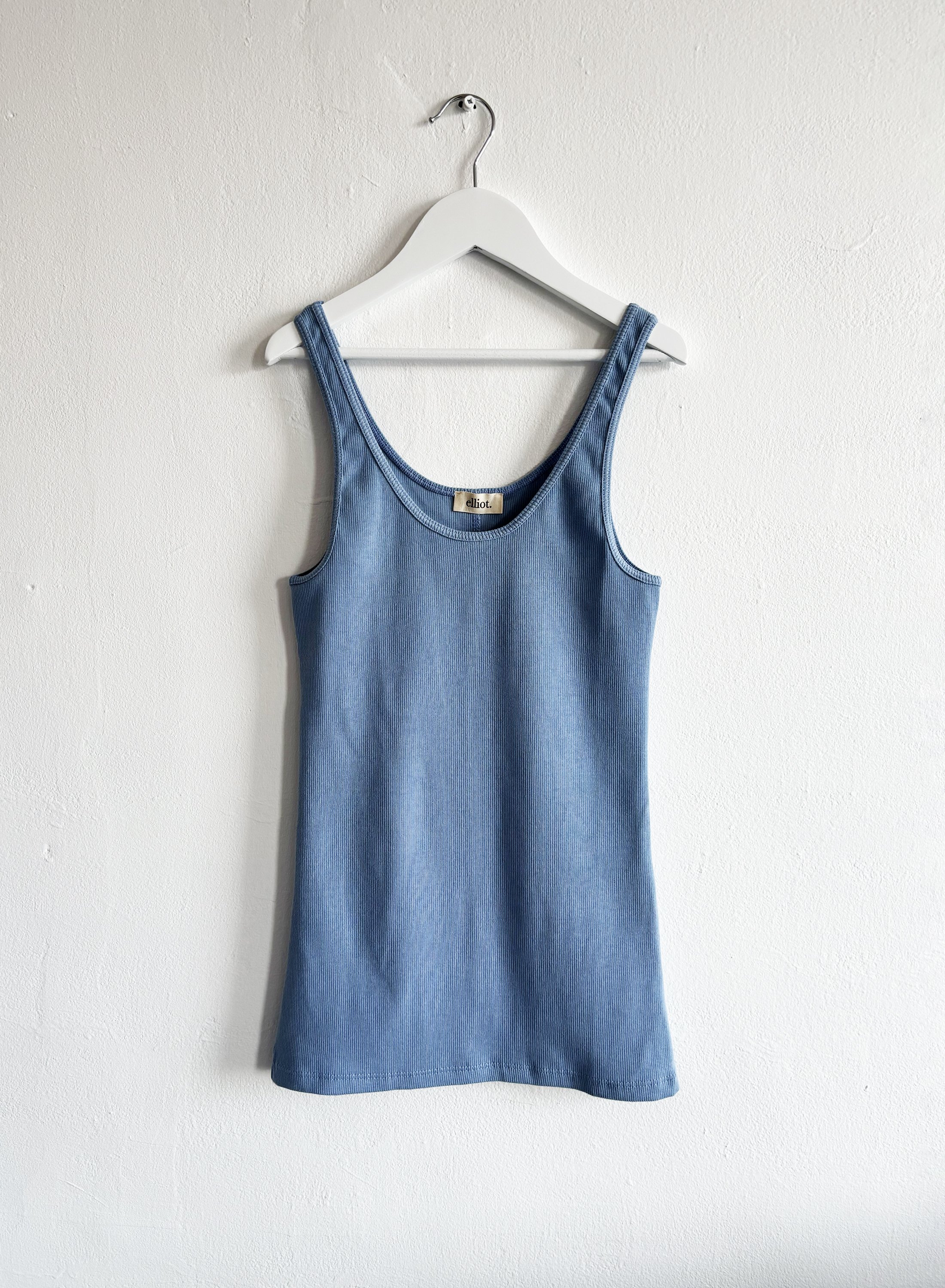 elliot. ORGANIC COTTON VEST_CORNFLOWER 1.jpg