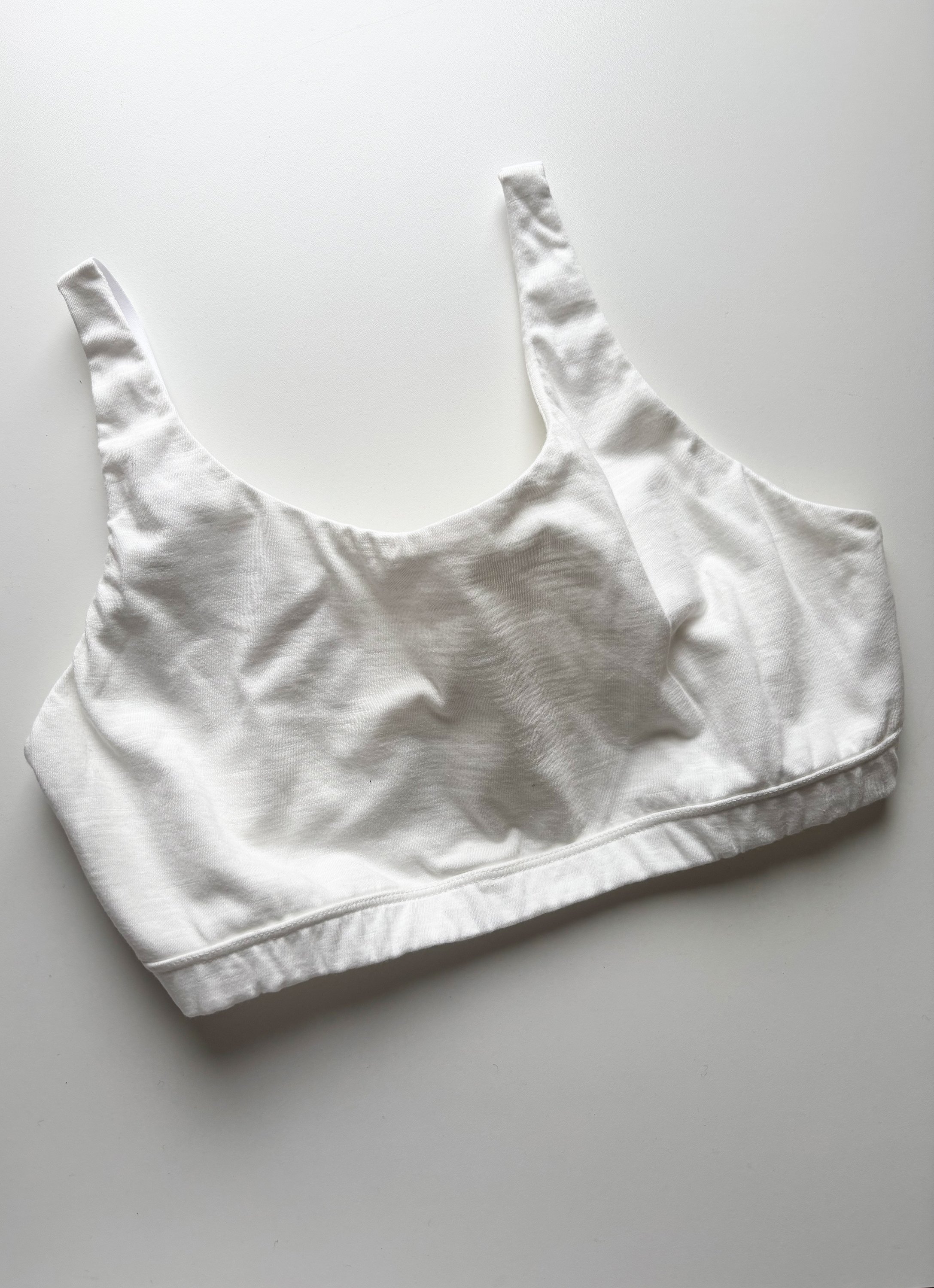 elliot. SUKI BRA 3.jpg