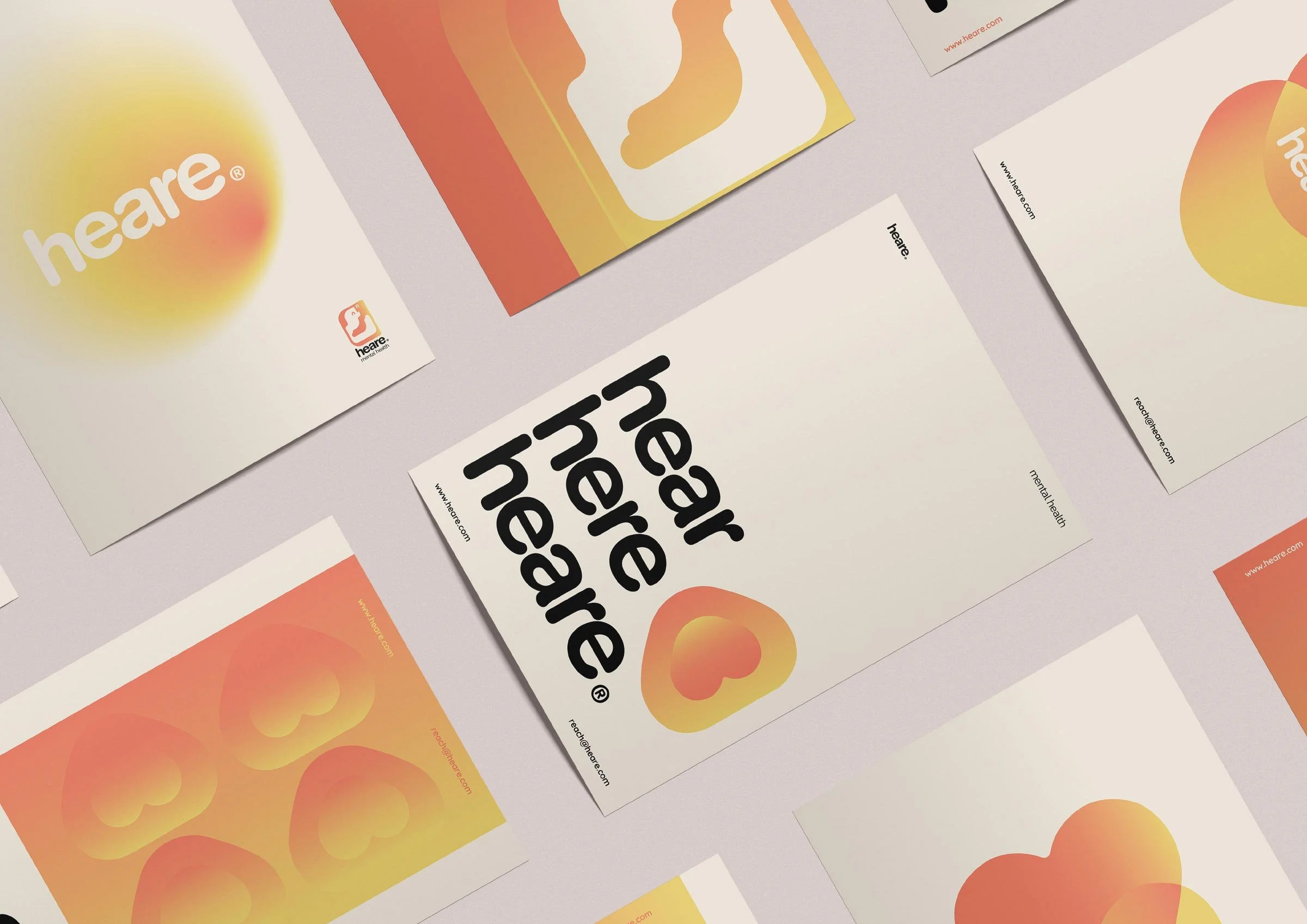 _0015_heare-A4-flyers-mockup-2.jpg