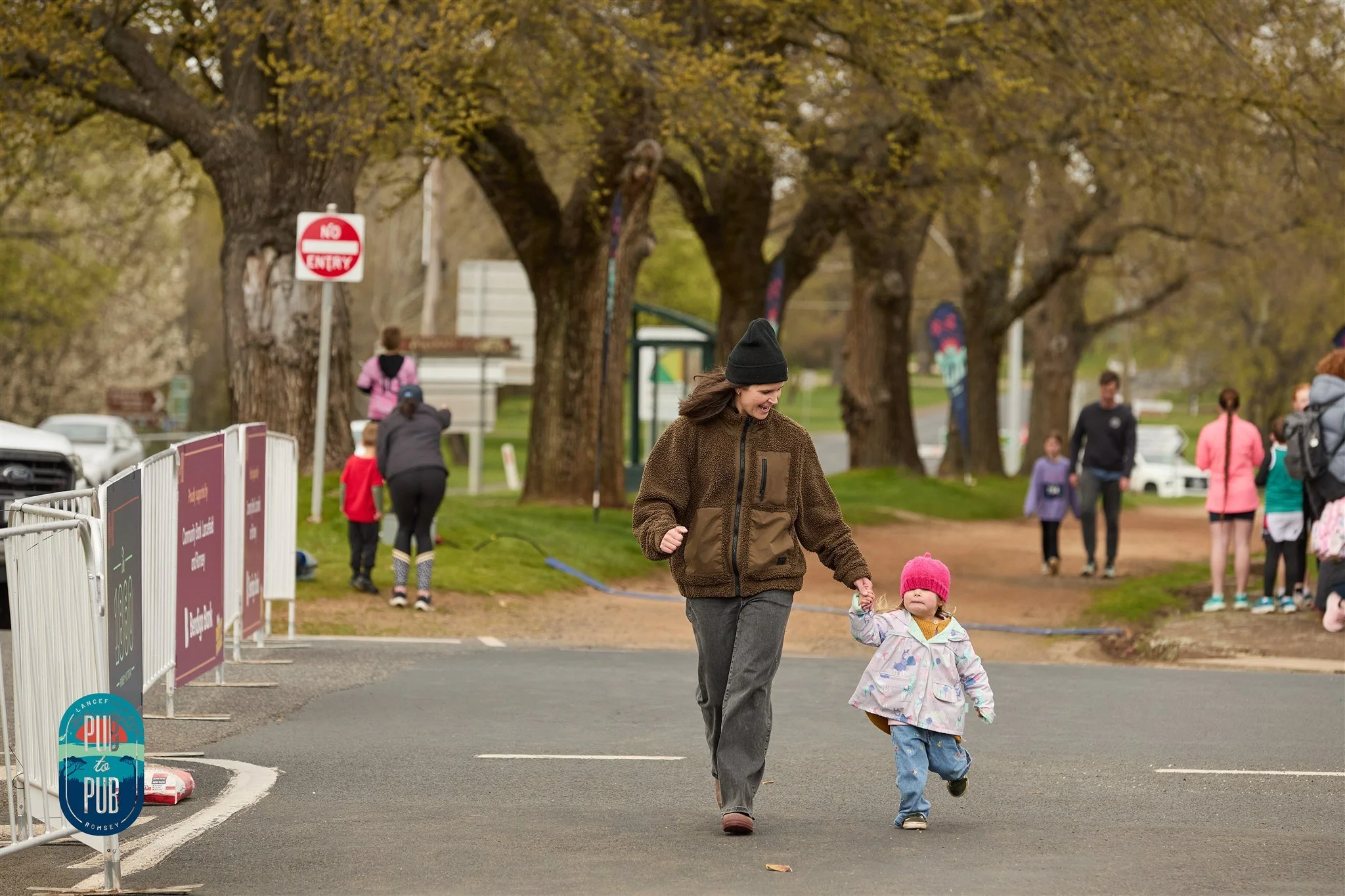 PUBTOPUB_21SEP25_021 WM.jpg