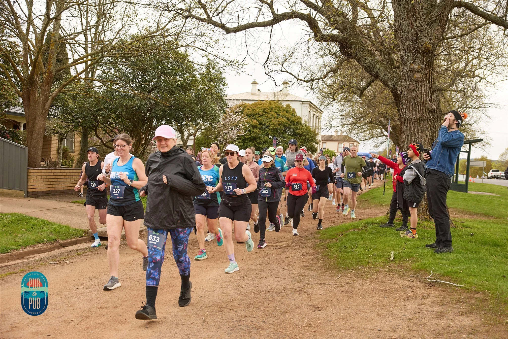 PUBTOPUB_21SEP25_031 WM.jpg